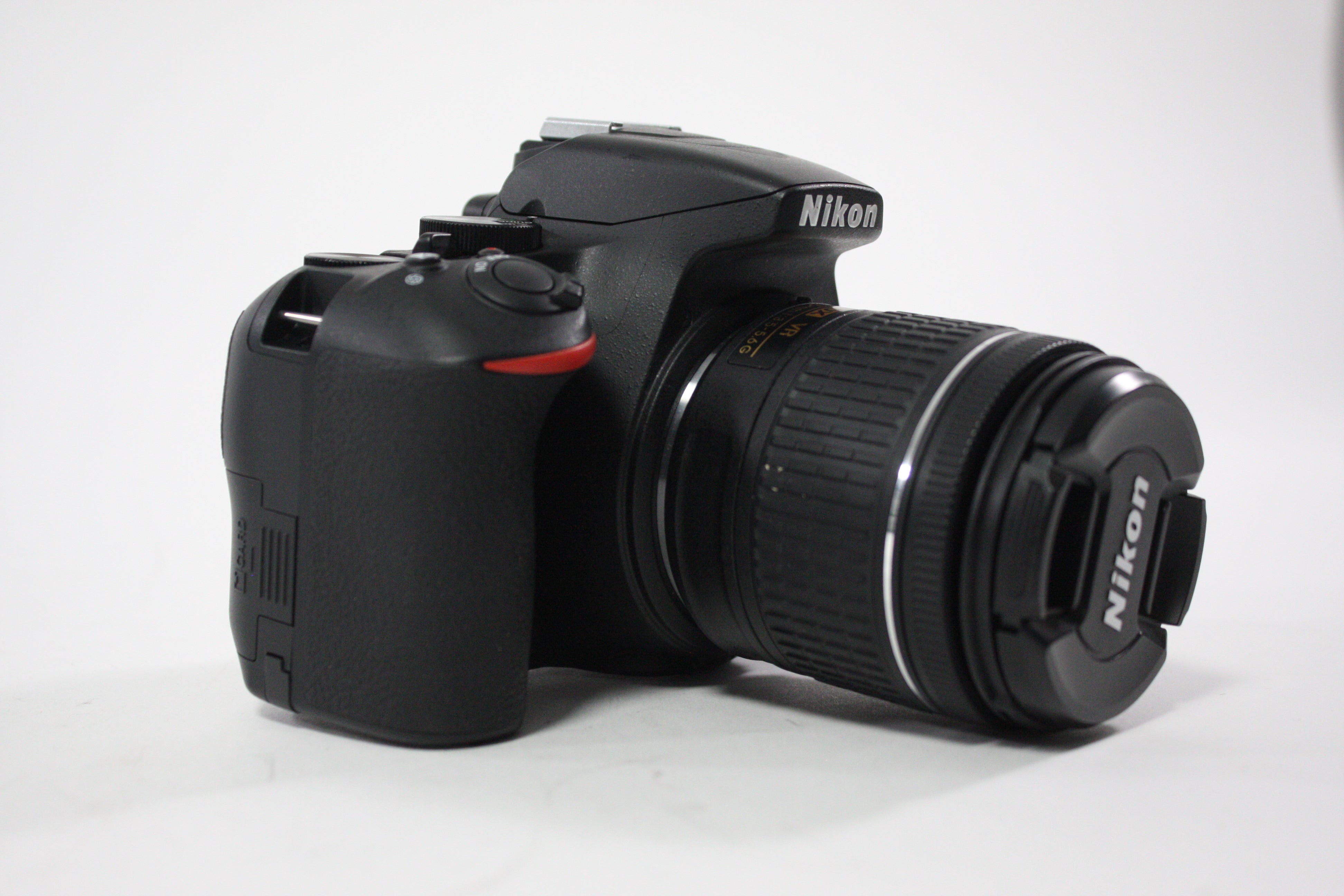 Nikon D3500 DSLR Camera with 18-55mm f/3.5-5.6 G DX VR AF-P Lens, Shutter Count 604