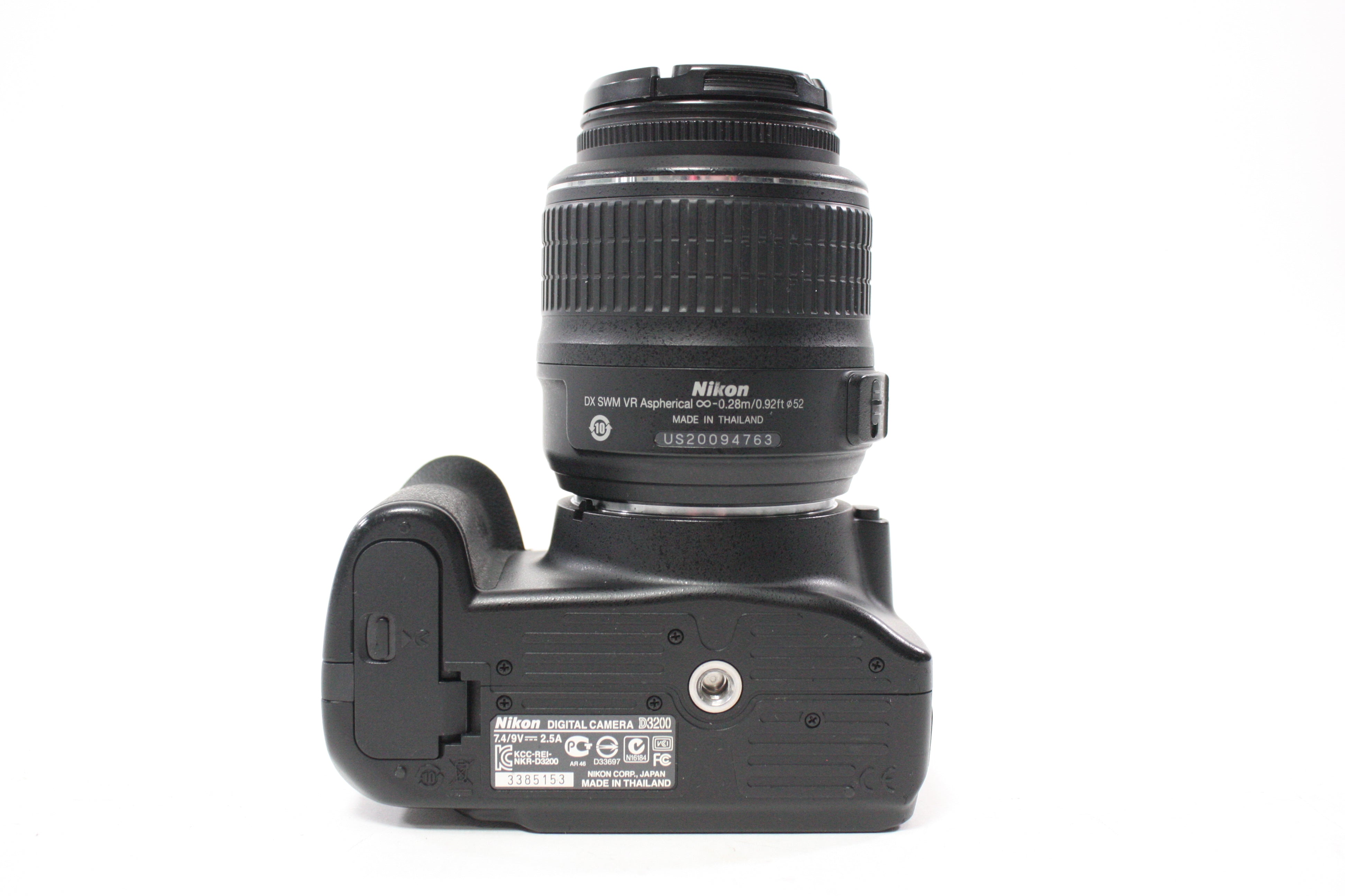 Nikon D3200 DSLR Camera with 18-55mm f/3.5-5.6 G VR DX Lens with Shutter Count 8,263