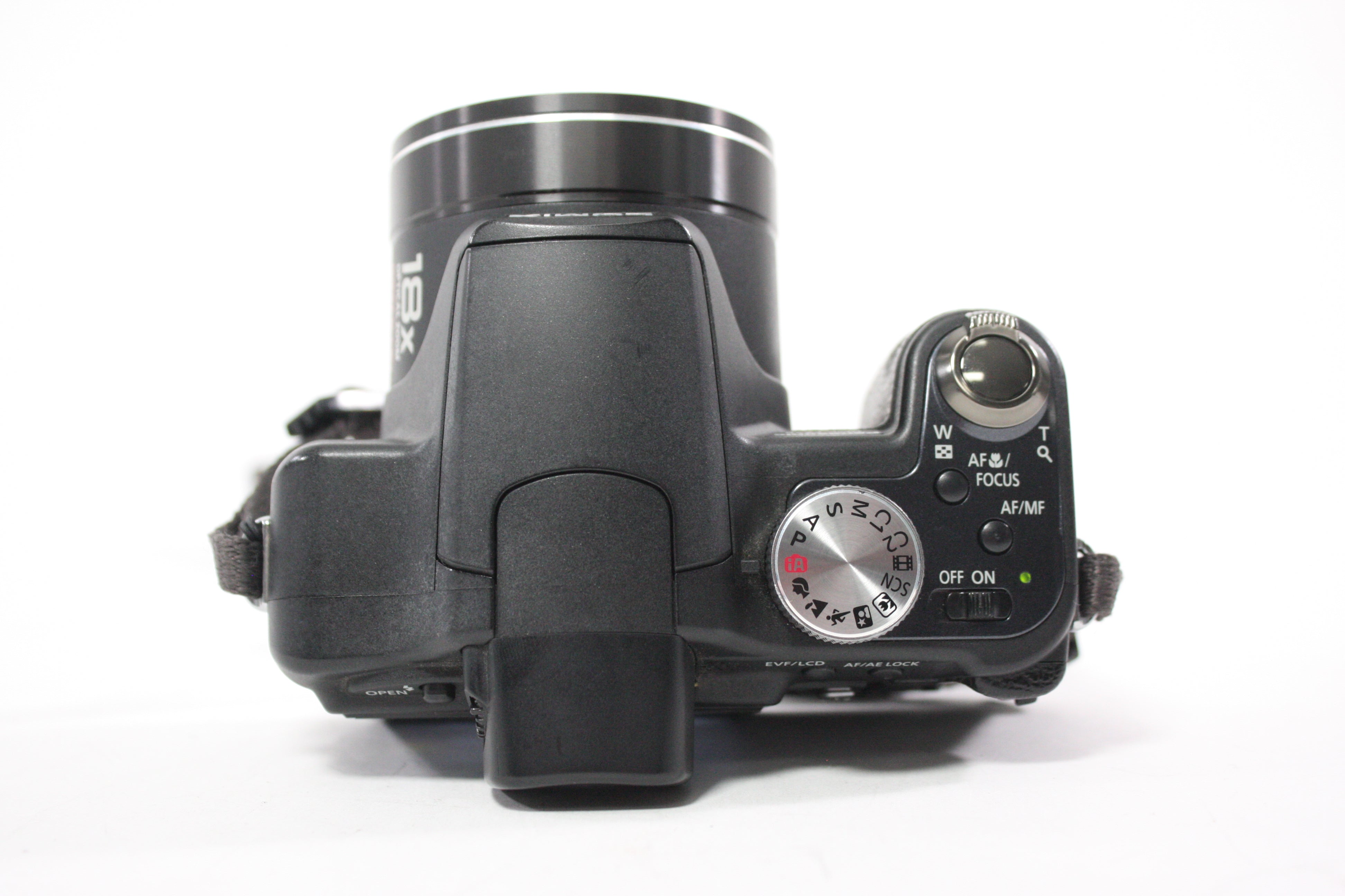 Panasonic Lumix DMC-FZ28 Digital Point and Shoot Camera 18x Zoom 10mp