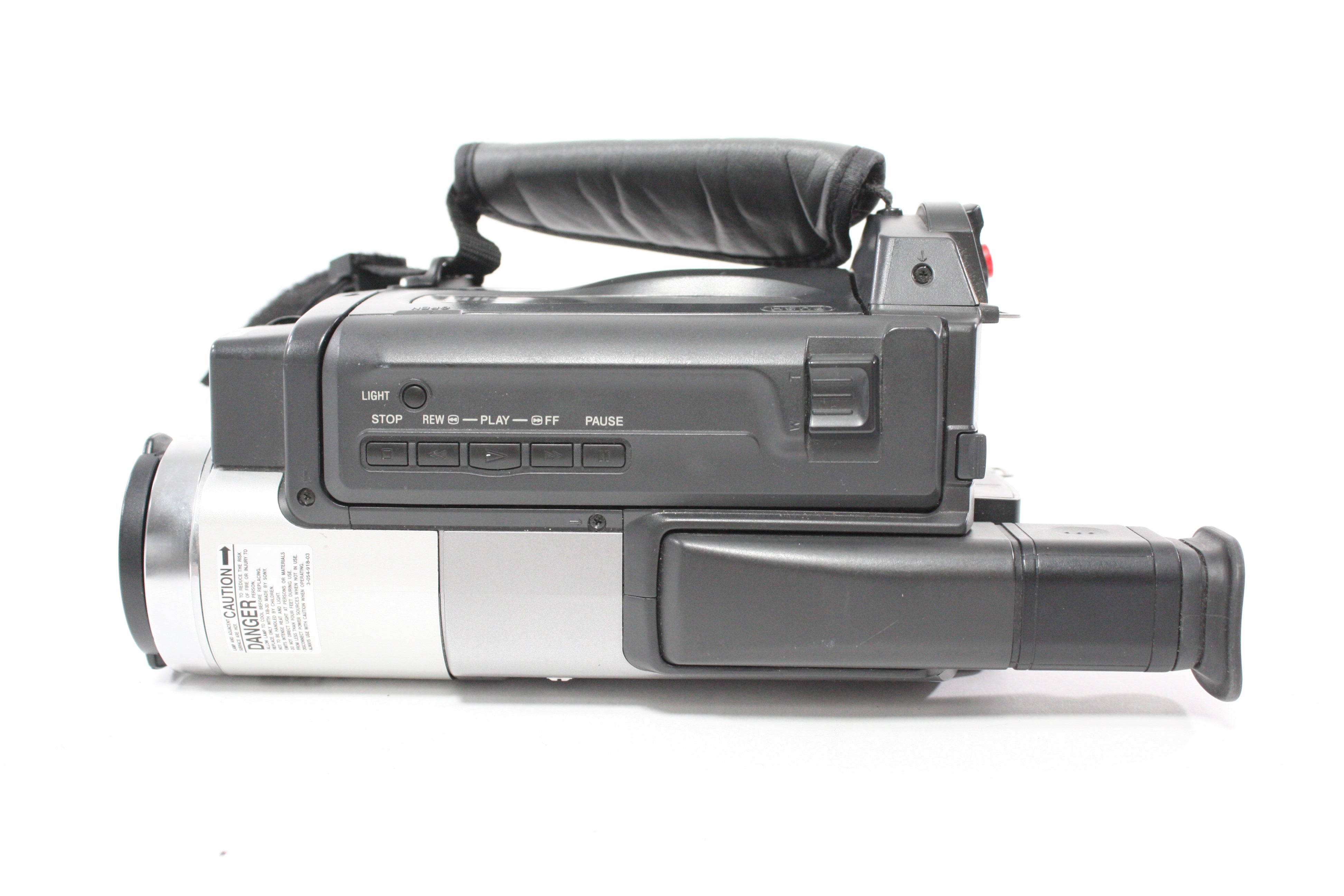 Sony Handycam Vision CCD-TRV68 NTSC Hi8 Casette Video Camera
