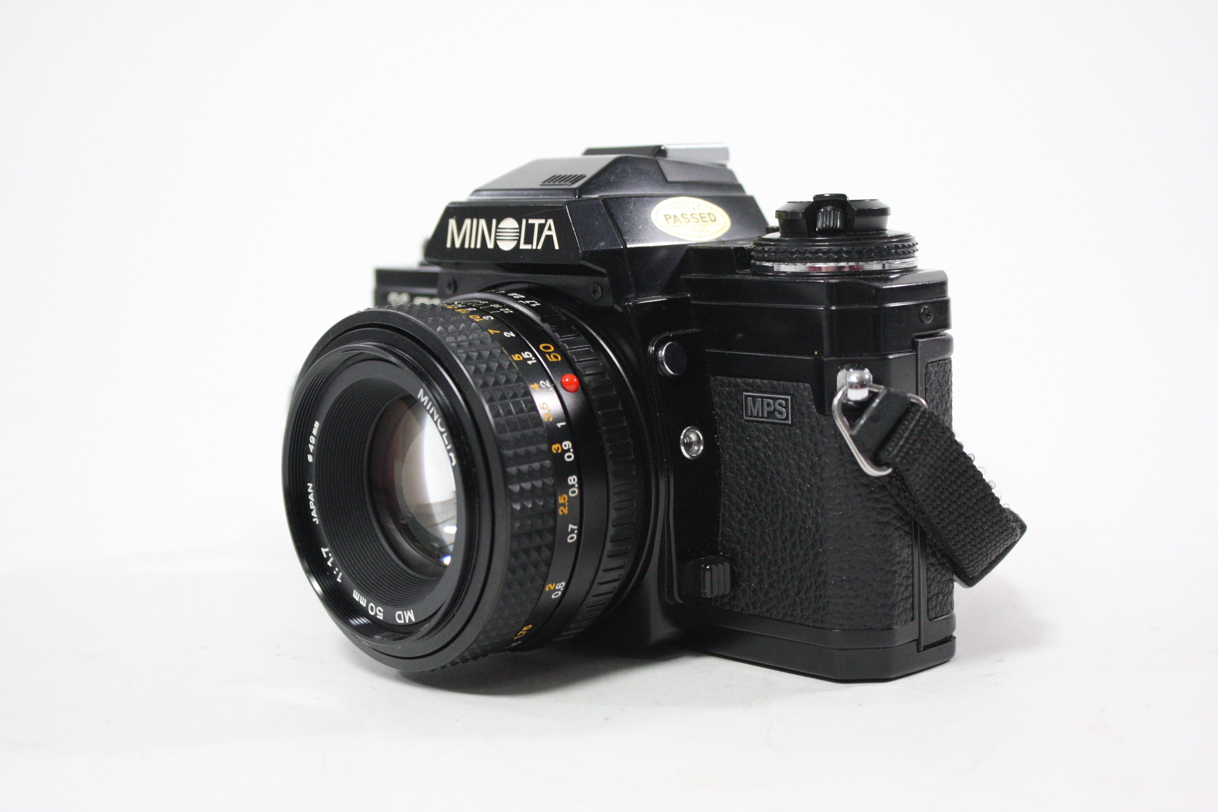 Minota X-700 35mm SLR w/MD 50mm f1.7