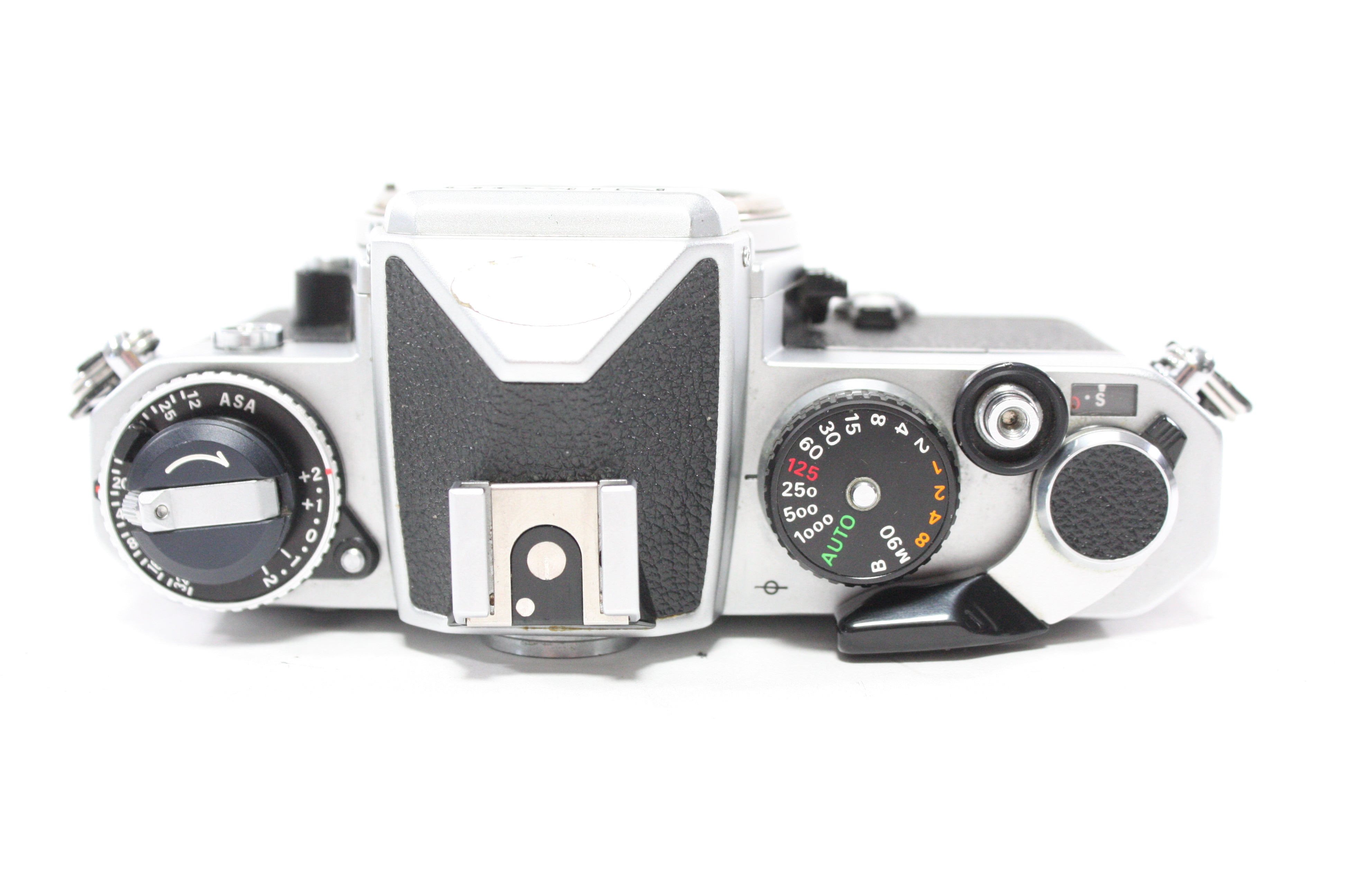 Nikon FE 35mm SLR Camera with 50mm f/1.4 Nikkor-S Auto Lens