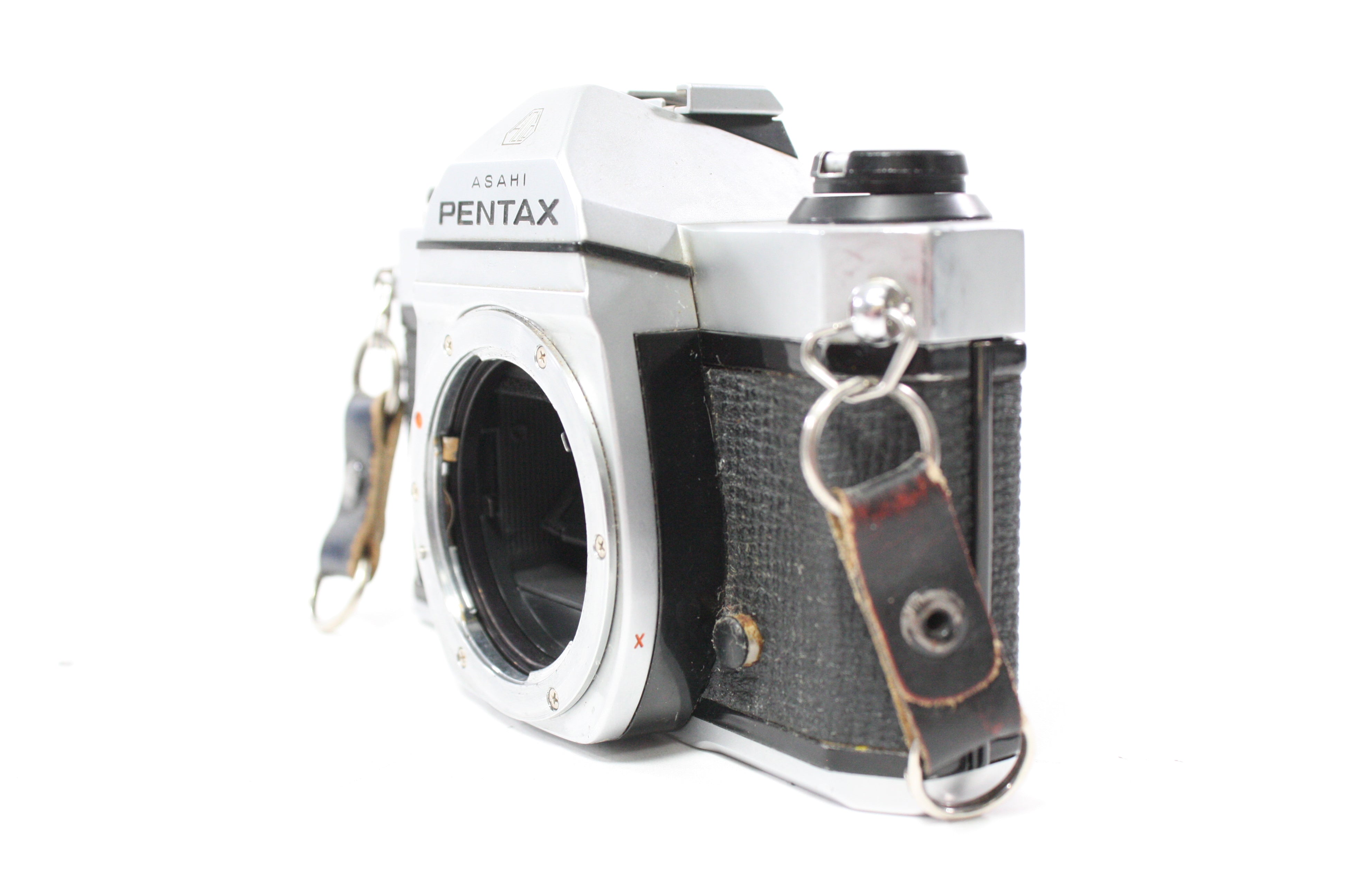 Pentax K1000 35mm SLR Camera with 50mm f/2 SMC Pentax-M Lens