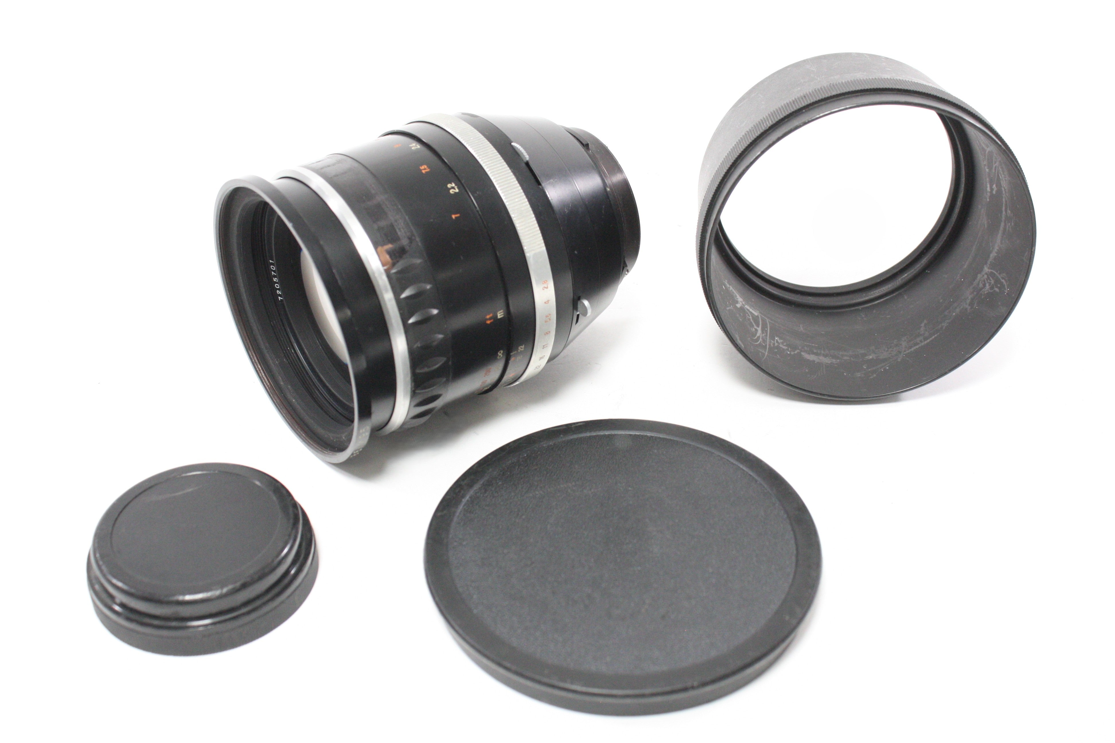 Aus Jena 180mm f/2.8 Lens for Pentacon Six Mount