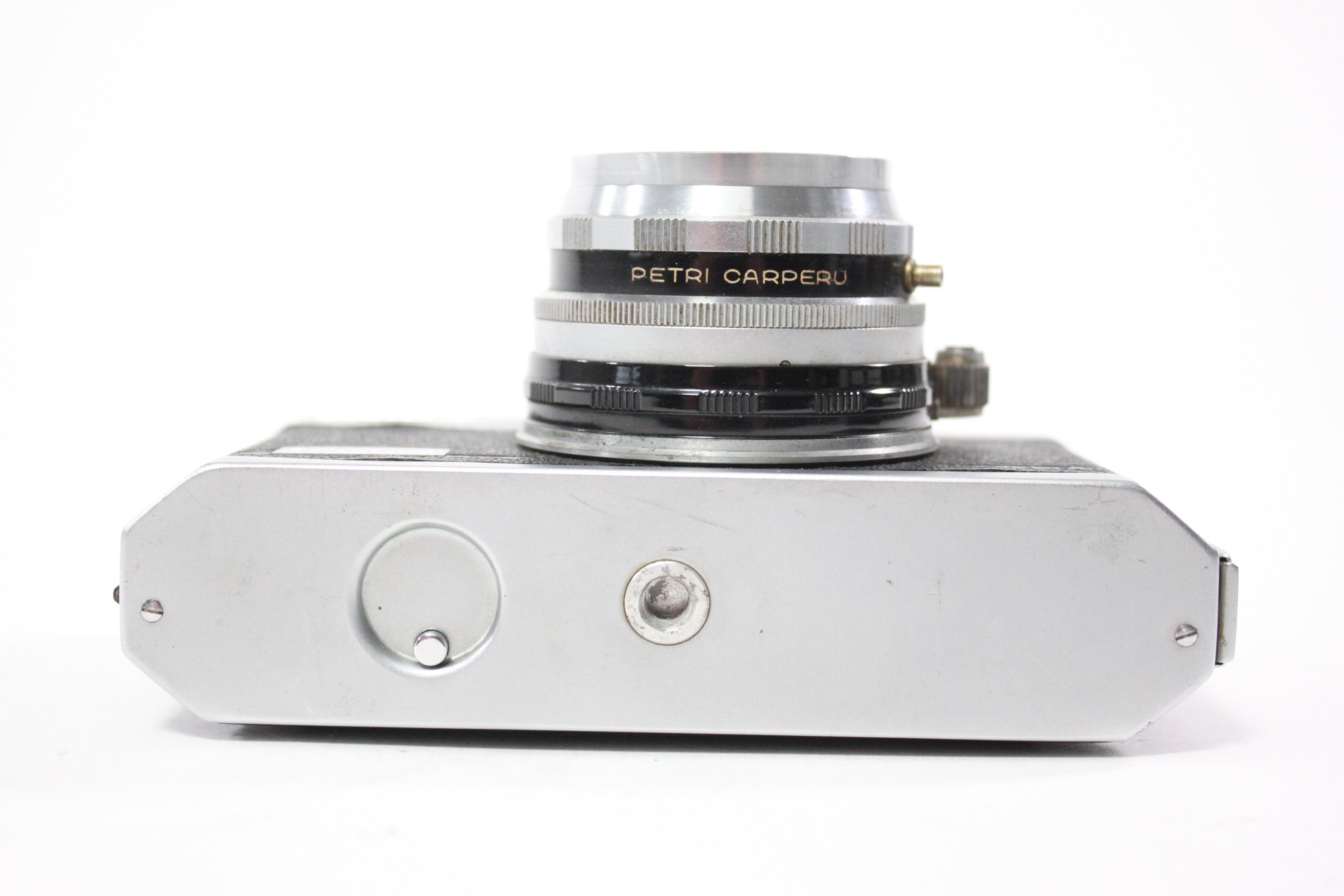 Petri 2.8 Color Corrected Super 35mm Rangefinder Camera (Parts Only)