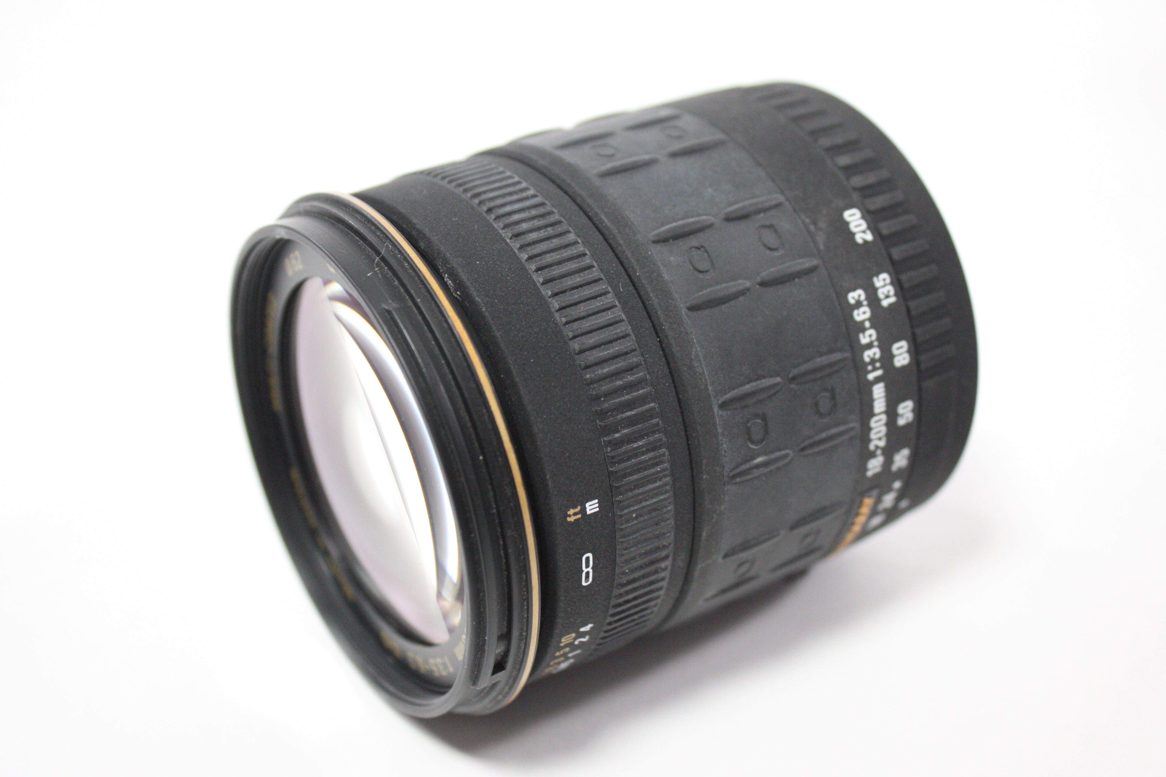 Quantaray 18-200mm f/3.5-6.3 AF DiO Lens for Canon EF Mount