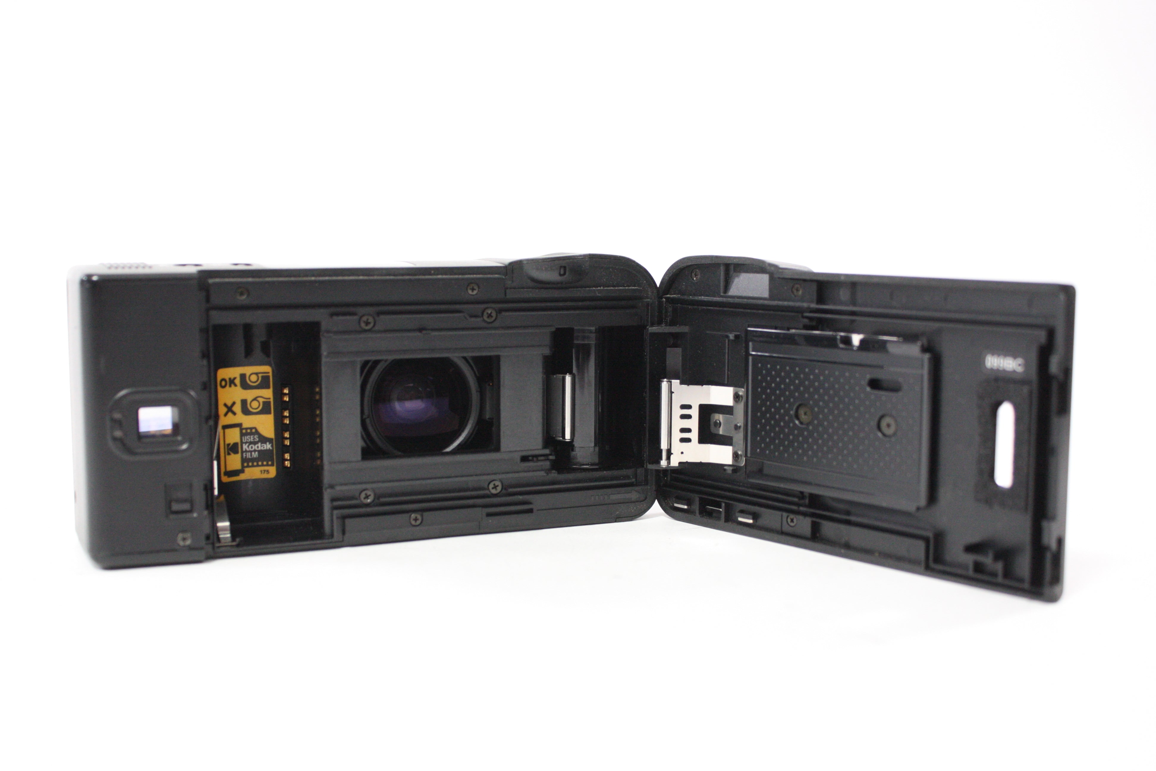 Chinon Handyzoom 5001 35mm Point and Shoot Camera