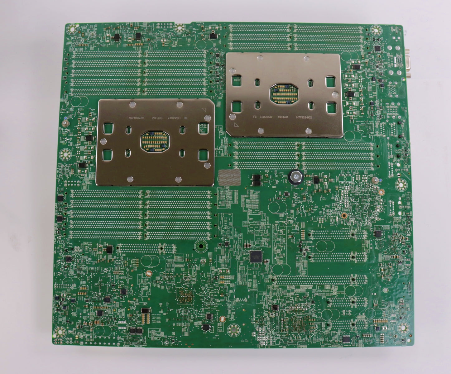 Placa base para servidor Dell EMC Poweredge T440 LGA3647 DDR4 2KM69 con disipadores de calor 489KP