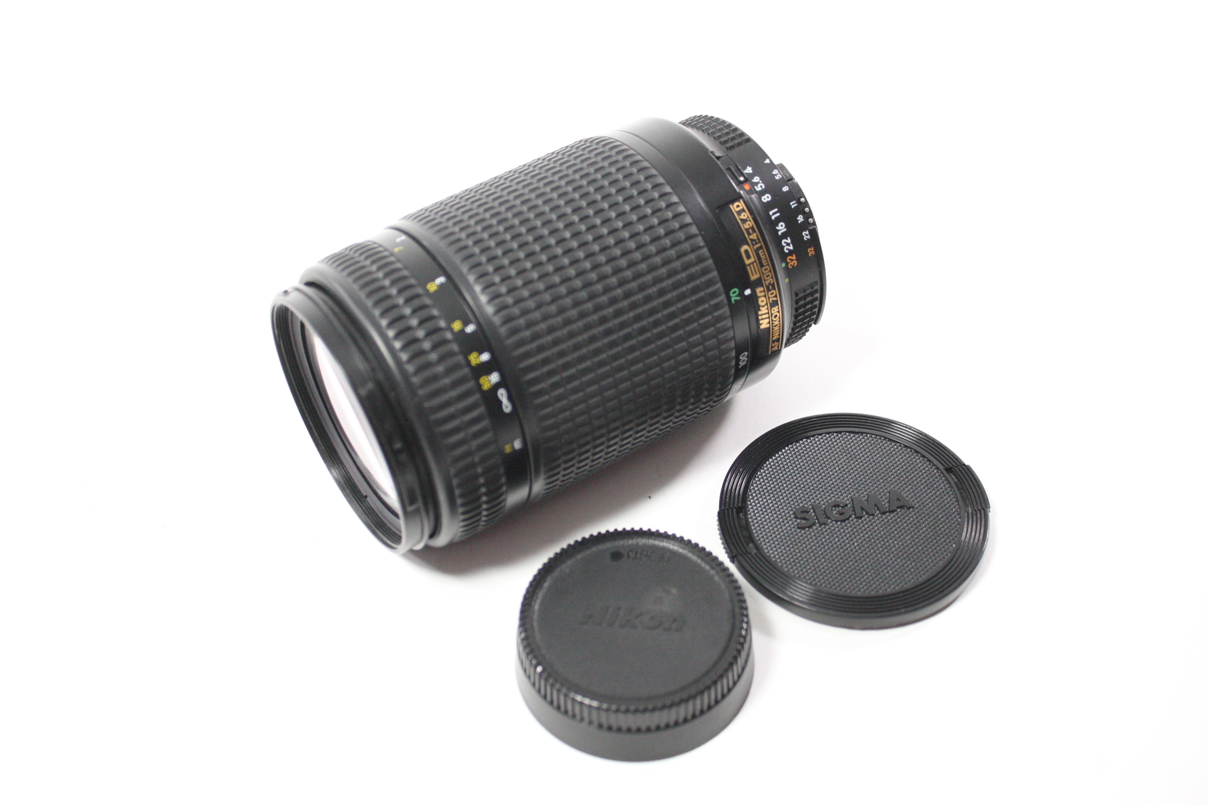 Nikon 70-300mm f/4-5.6D ED AF Nikkor Lens for F Mount