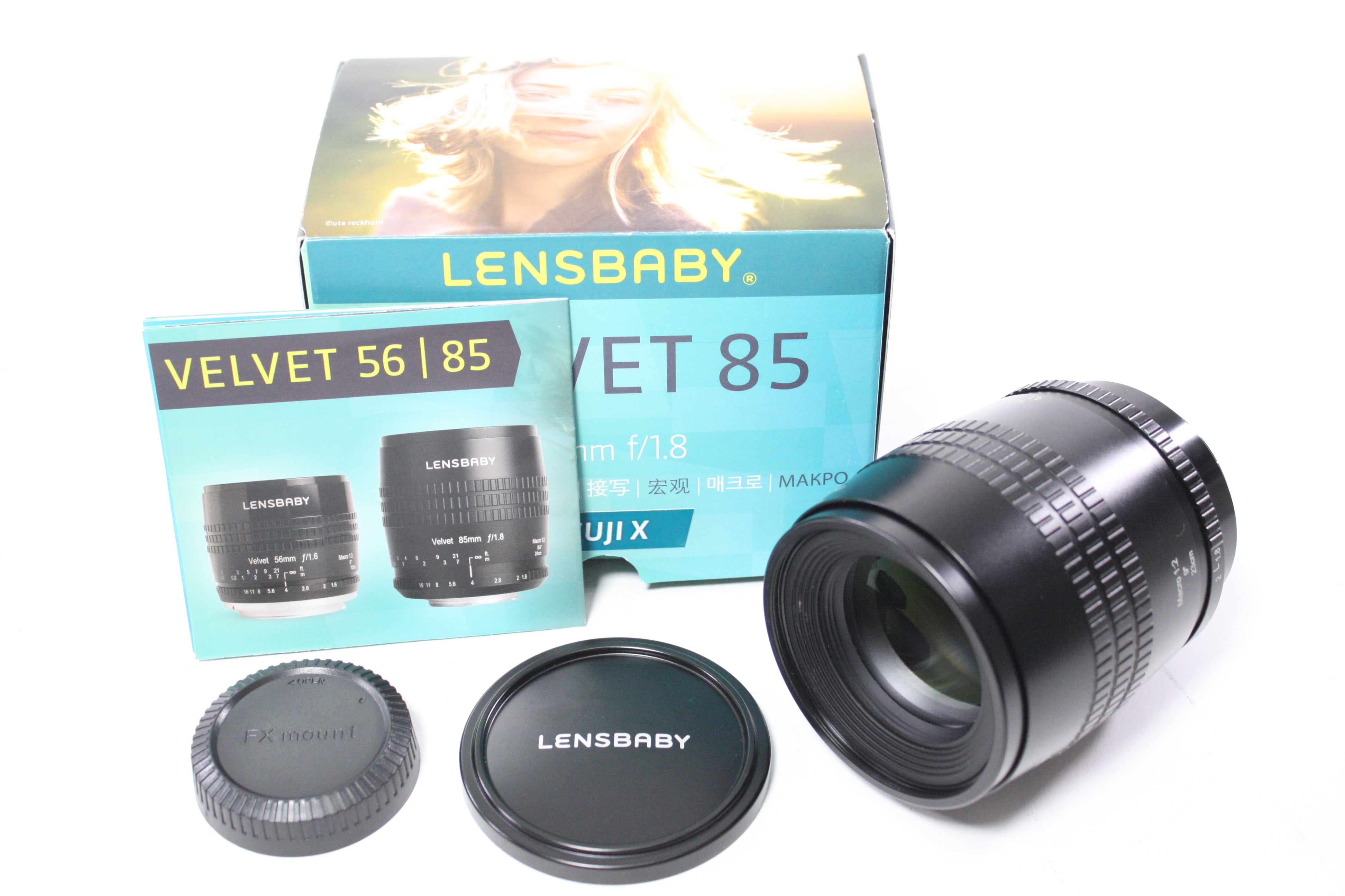Lensbaby 85mm f/1.8 Velvet 85 1:2 Macro Lens for Fuji X Mount