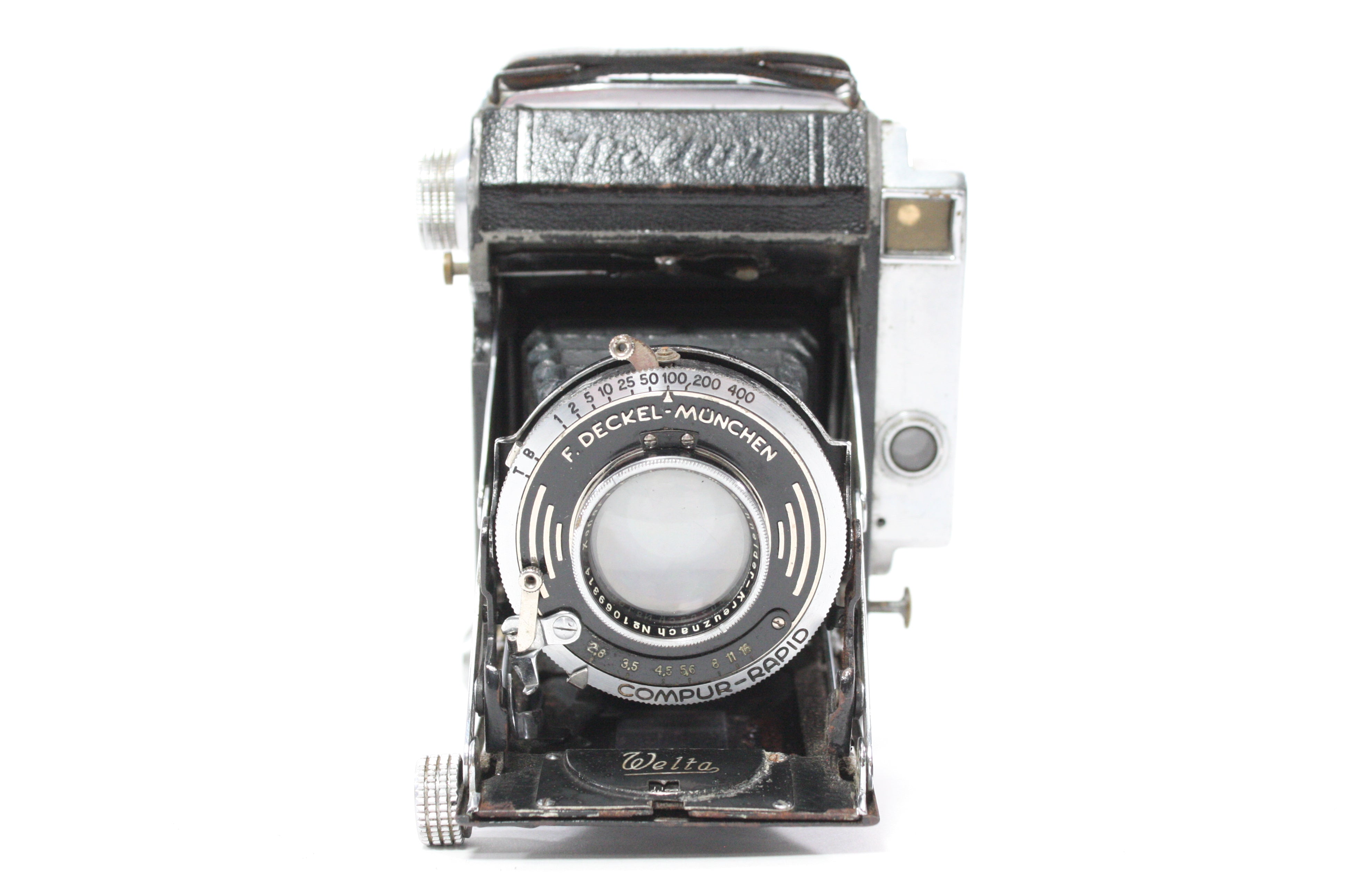 Welta Weltur Folding Camera with Schneider-Kreuznach 7.5cm f/2.8 Xenar Lens