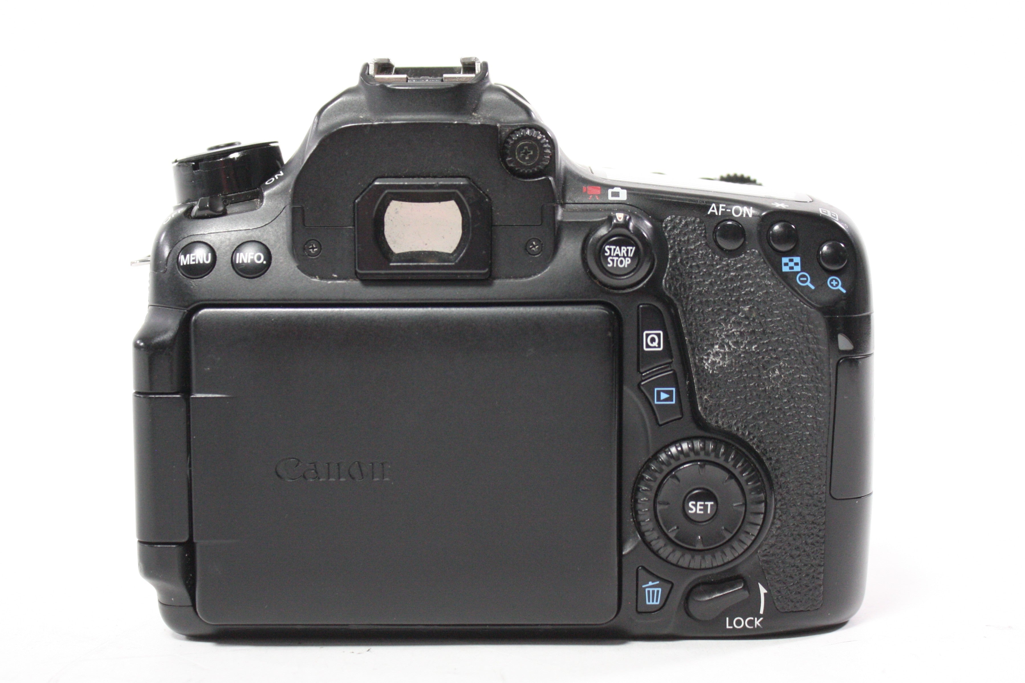 Canon 70D DSLR Camera Body with Shutter Count 31,469 With Meike MK-70D Grip (Please Read)