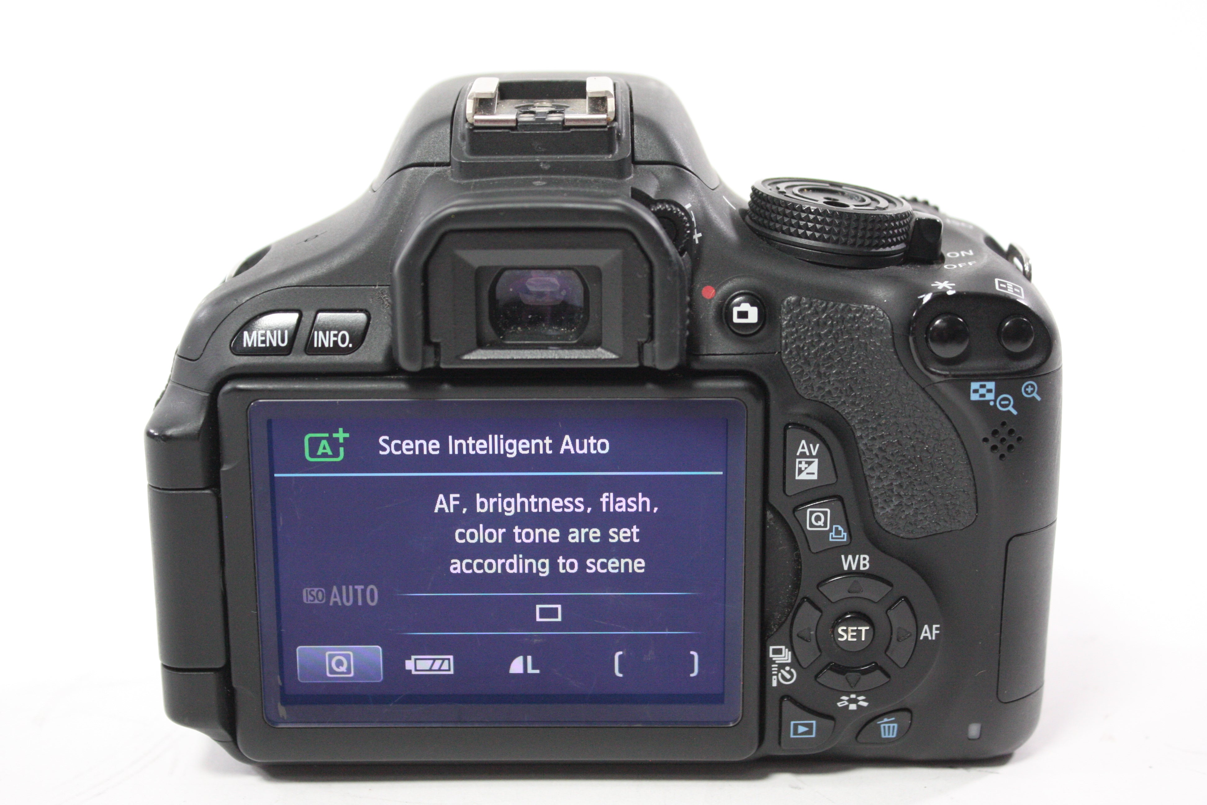 Canon EOS Rebel T3i DSLR Camera with 18-55mm f/3.5-5.6 EF-S IS II Lens with Shutter Count 8,778 (Please Read)