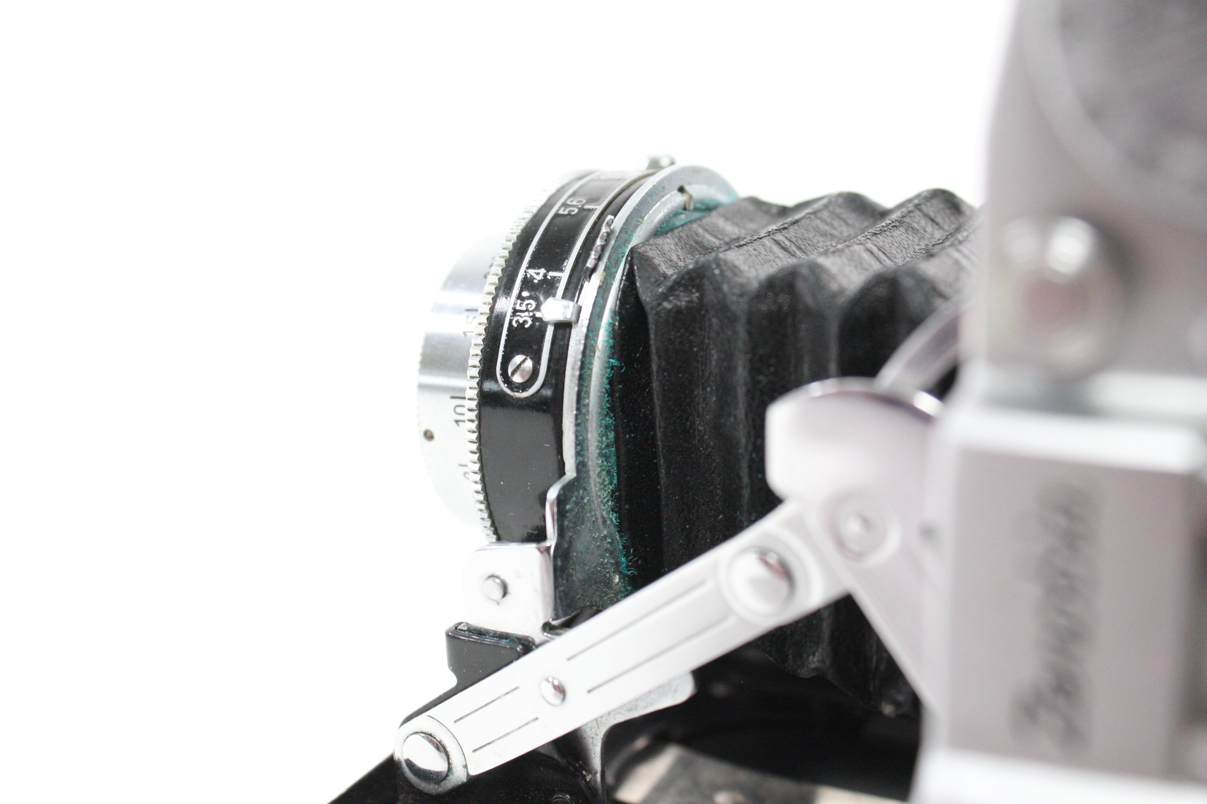 Zenobia Folding Camera with Hesper 7.5cm f/3.5 Anastigmat Lens (Please Read)