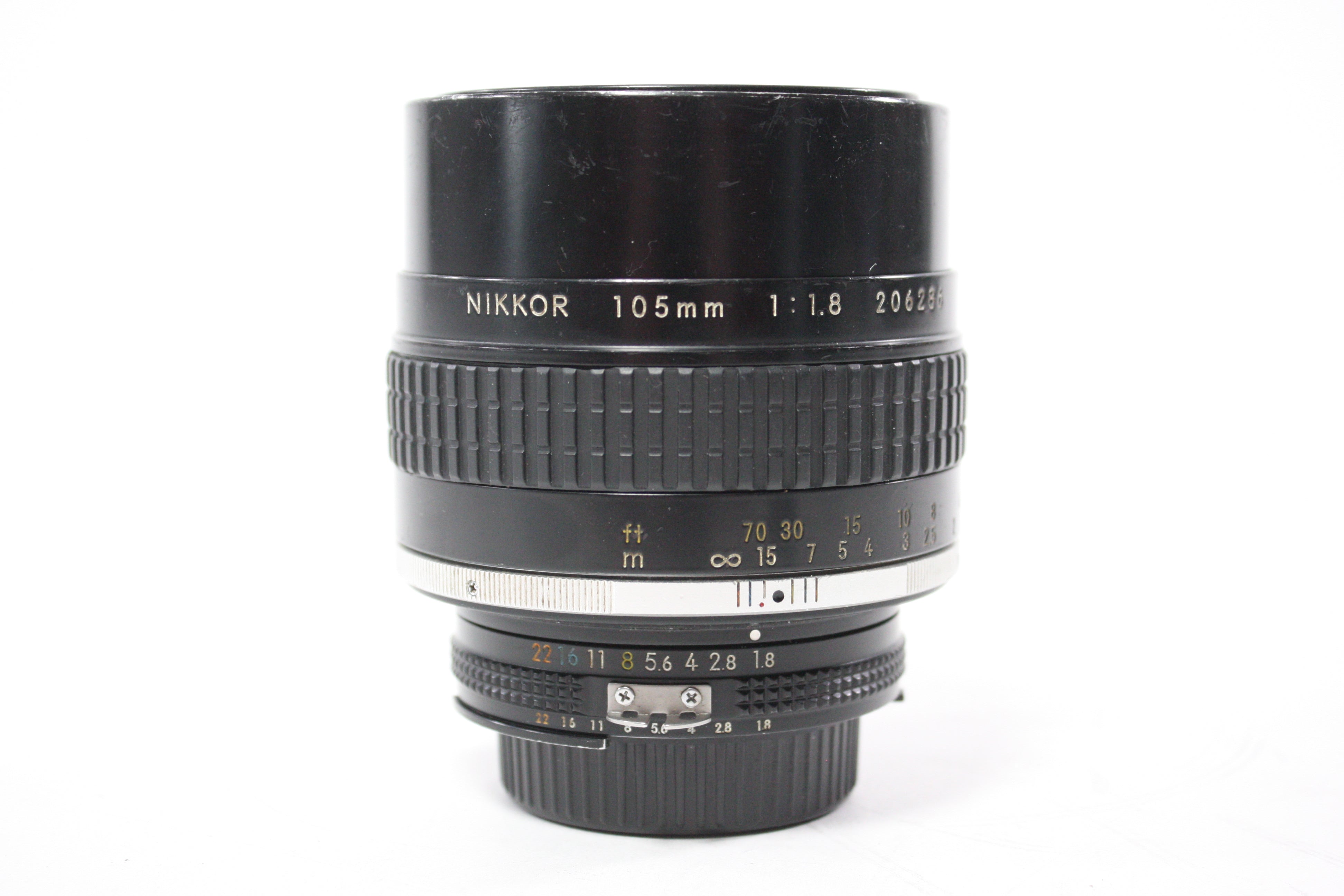 Nikon 105mm f/1.8 Nikkor AI-S Lens for Nikon F Mount