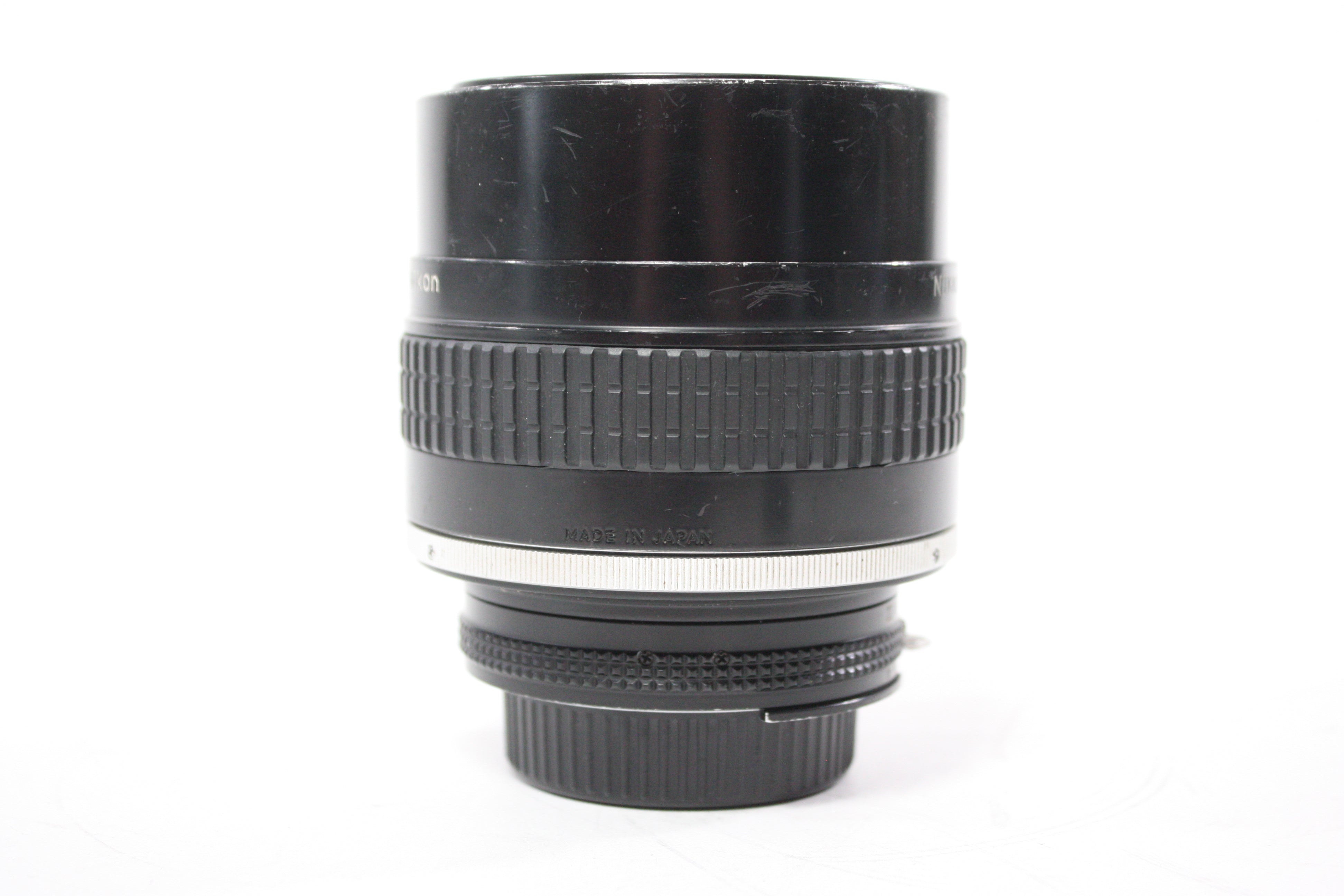 Nikon 105mm f/1.8 Nikkor AI-S Lens for Nikon F Mount