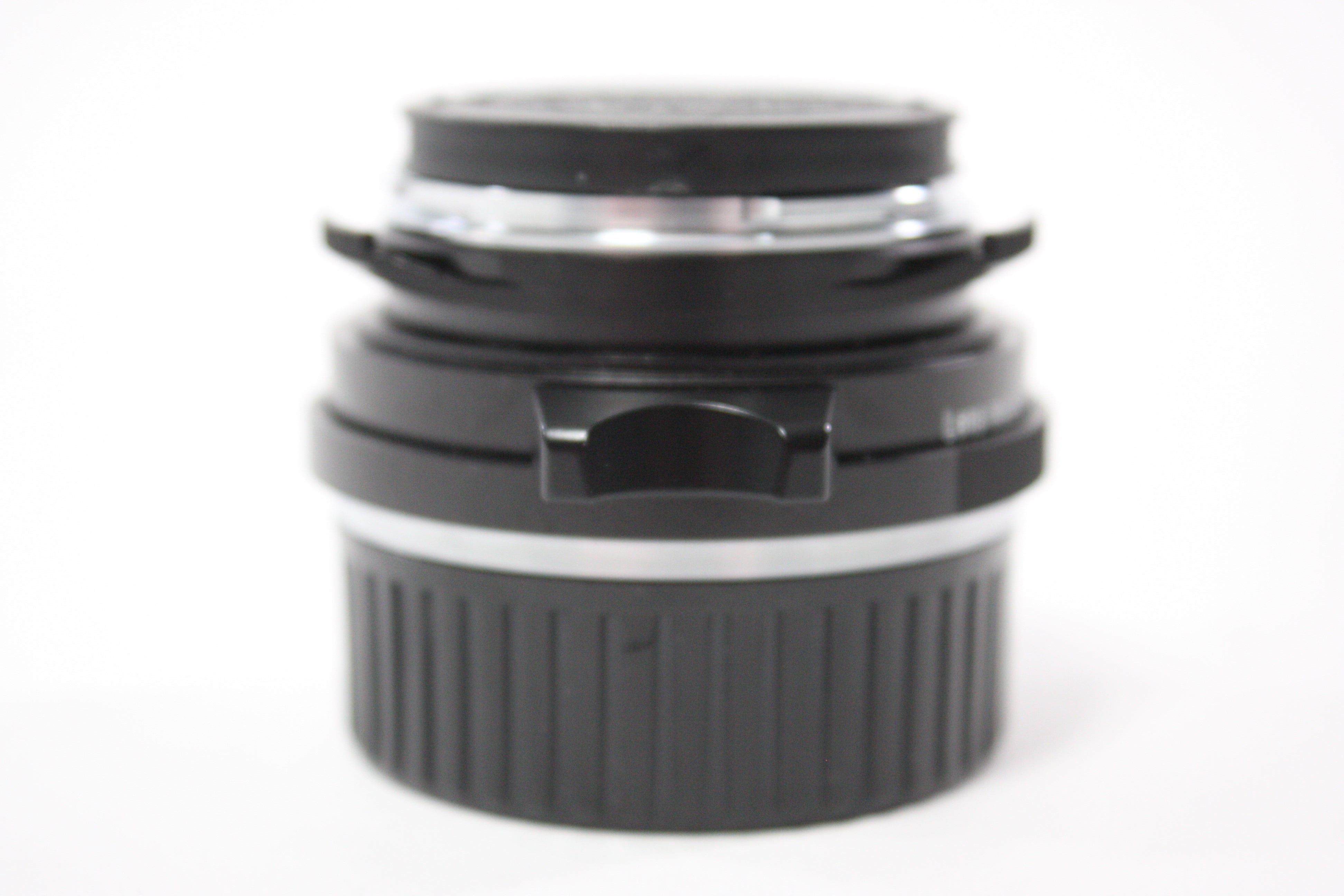 Voigtlander 35mm f/2.5 Color-Skopar Lens for M Mount