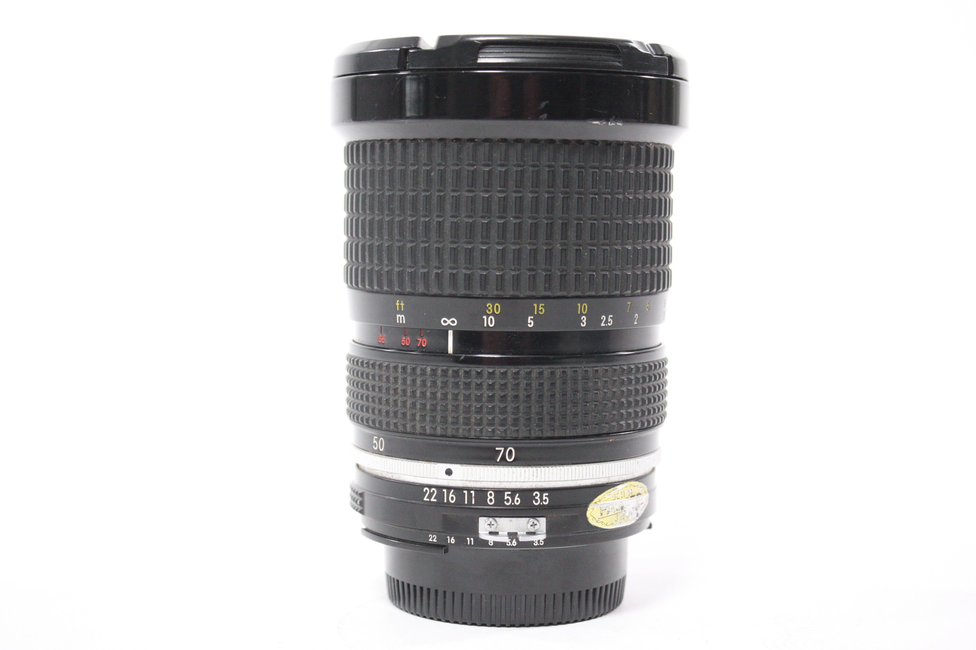 Nikon 35-70mm f/3.5 Zoom-Nikkor AI-S Lens for Nikon F Mount