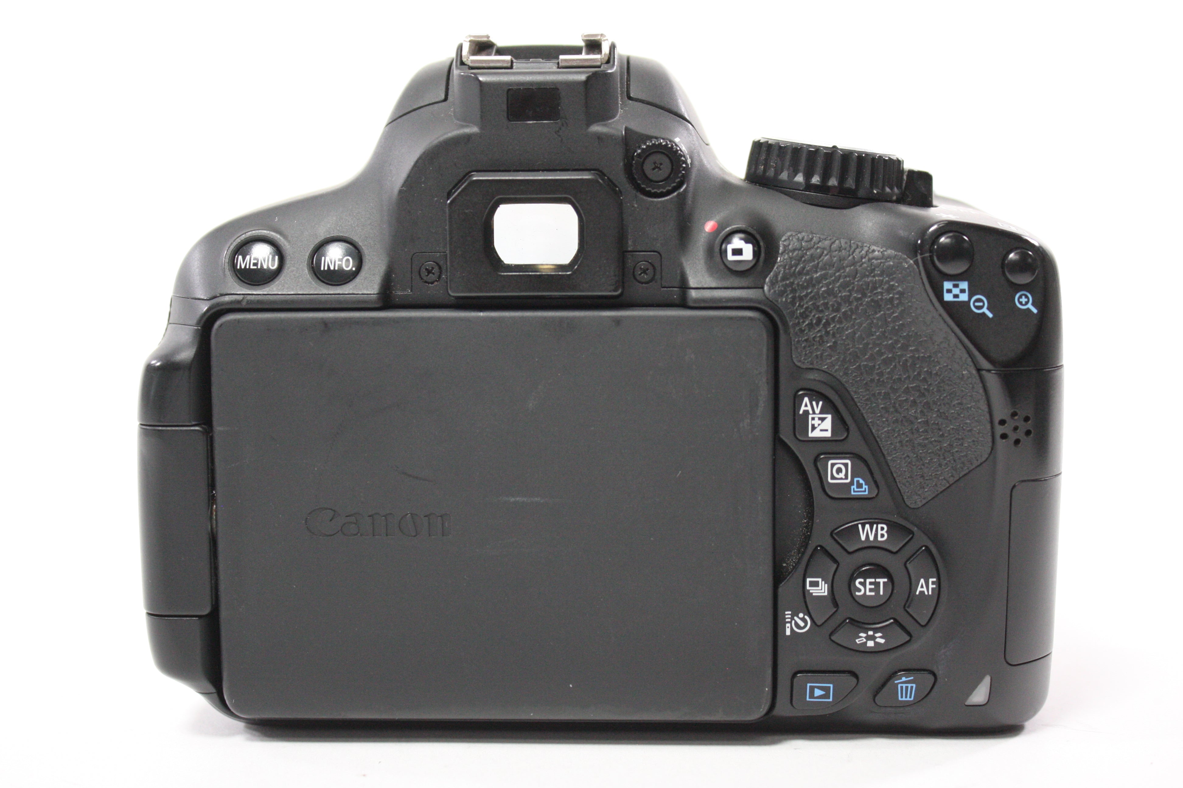 Canon EOS 650D T4i DSLR Camera with 18-55mm f/3.5-5.6 IS EF-S Lens with Shutter Count 28,936