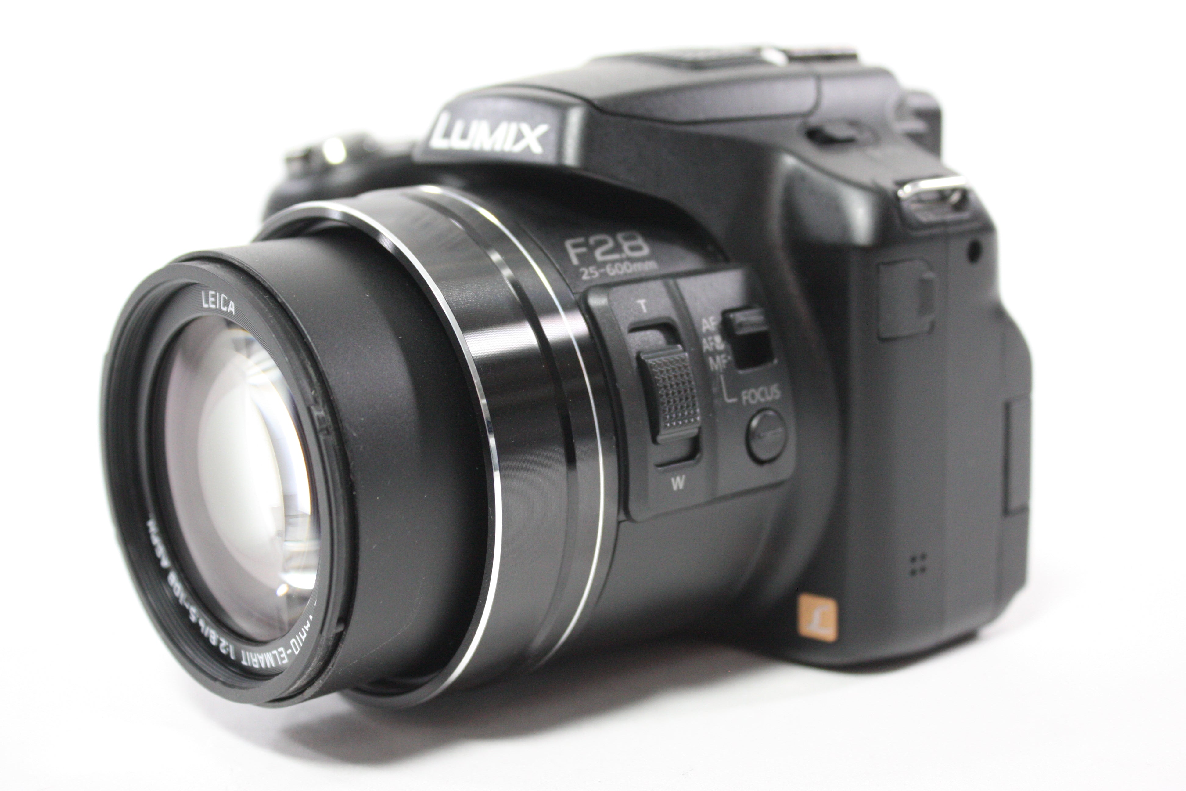 Panasonic Lumix DMC-FZ200 Digital Point and Shoot Camera 24x Zoom 12.1mp