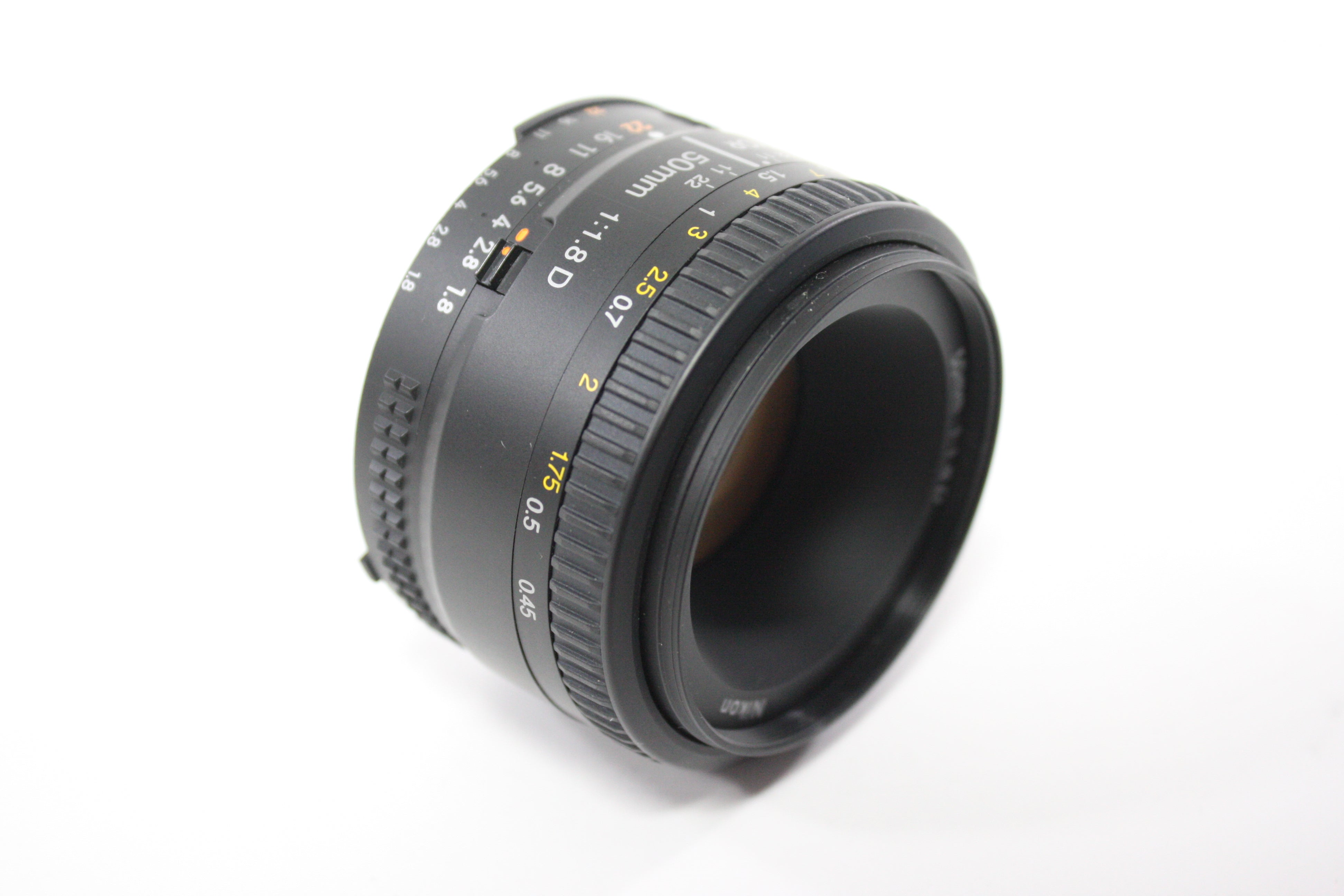 Nikon 50mm f/1.8 D AF Nikkor Lens for Nikon F Mount