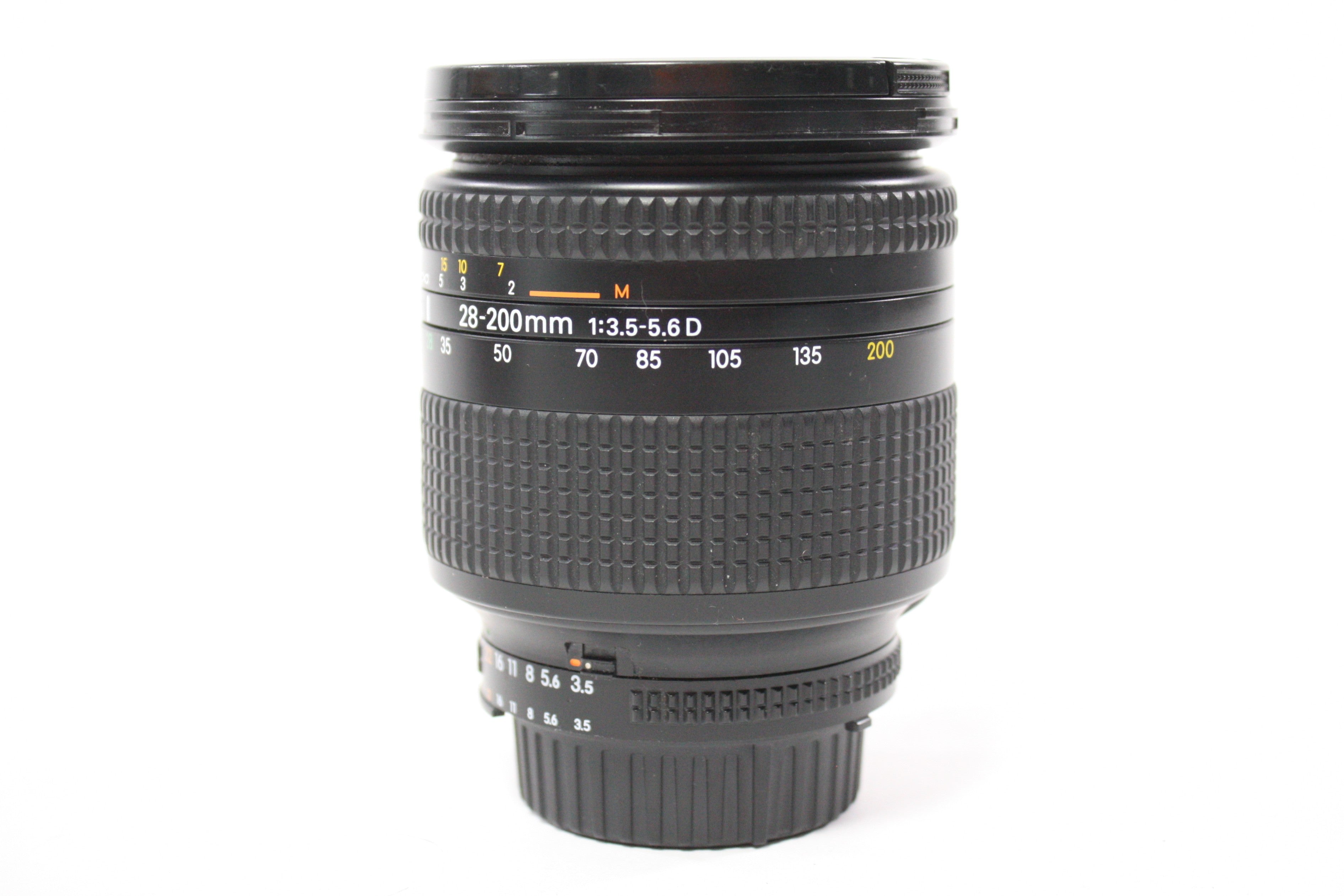 Nikon 28-200mm f/3.5-5.6 D Zoom-Nikkor Lens for Nikon F Mount (Please Read)