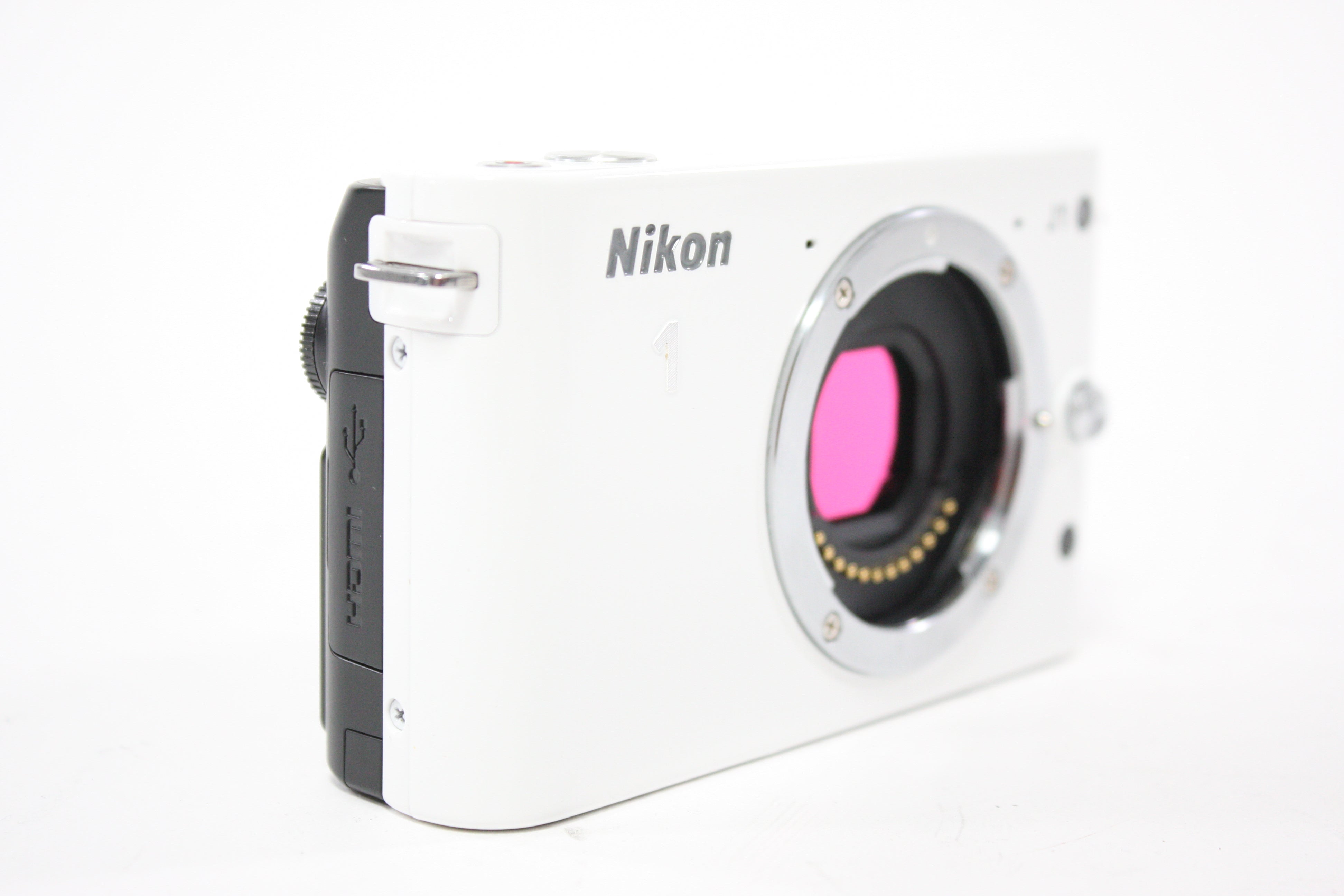 Nikon 1 J1 Digital Mirrorless Camera with 10-30mm f/3.5-5.6 Lens AS-IS