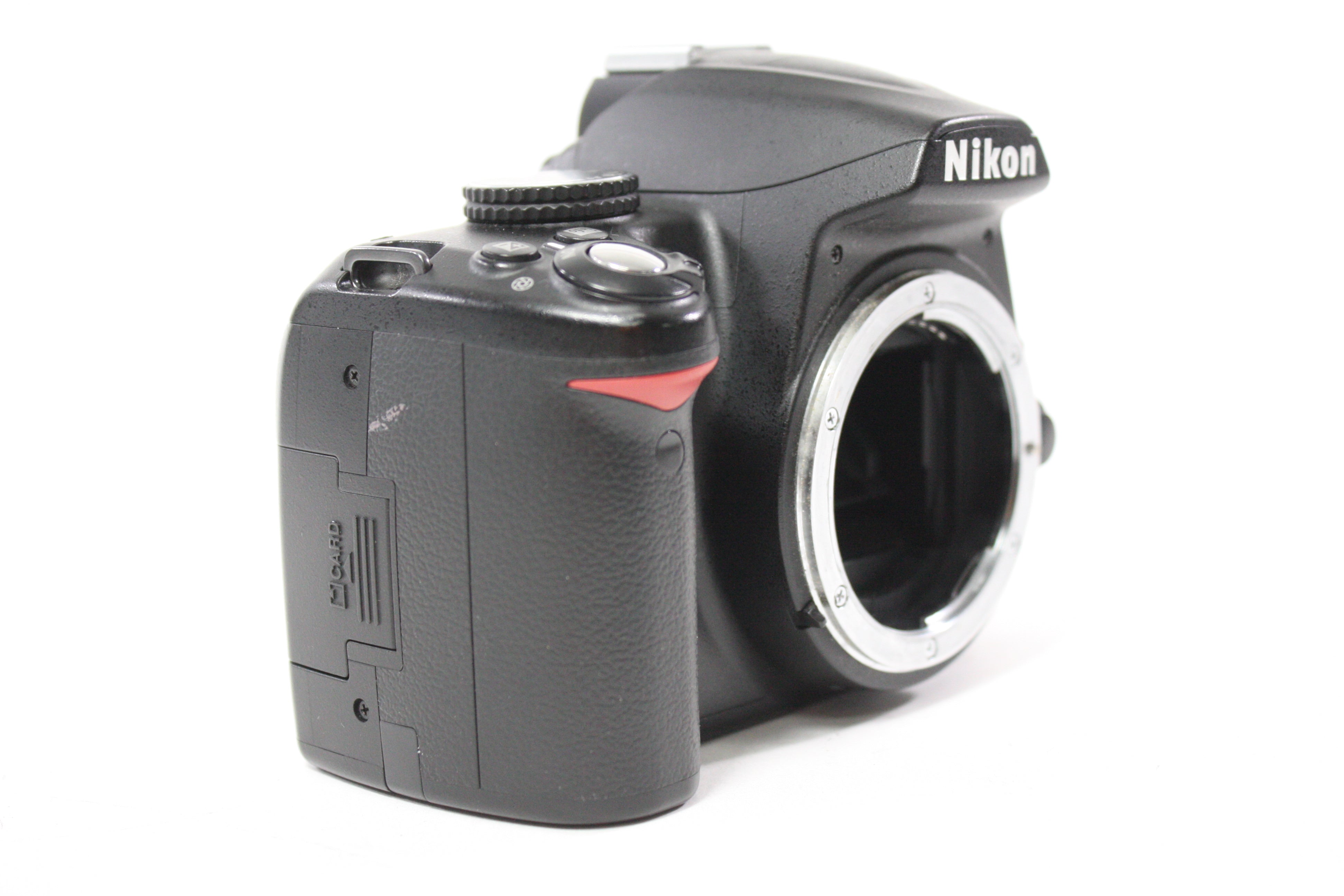 Nikon D3000 DSLR Camera with 18-55mm f/3.5-5.6 G DX VR AF-S Lens with Shutter Count 15,680