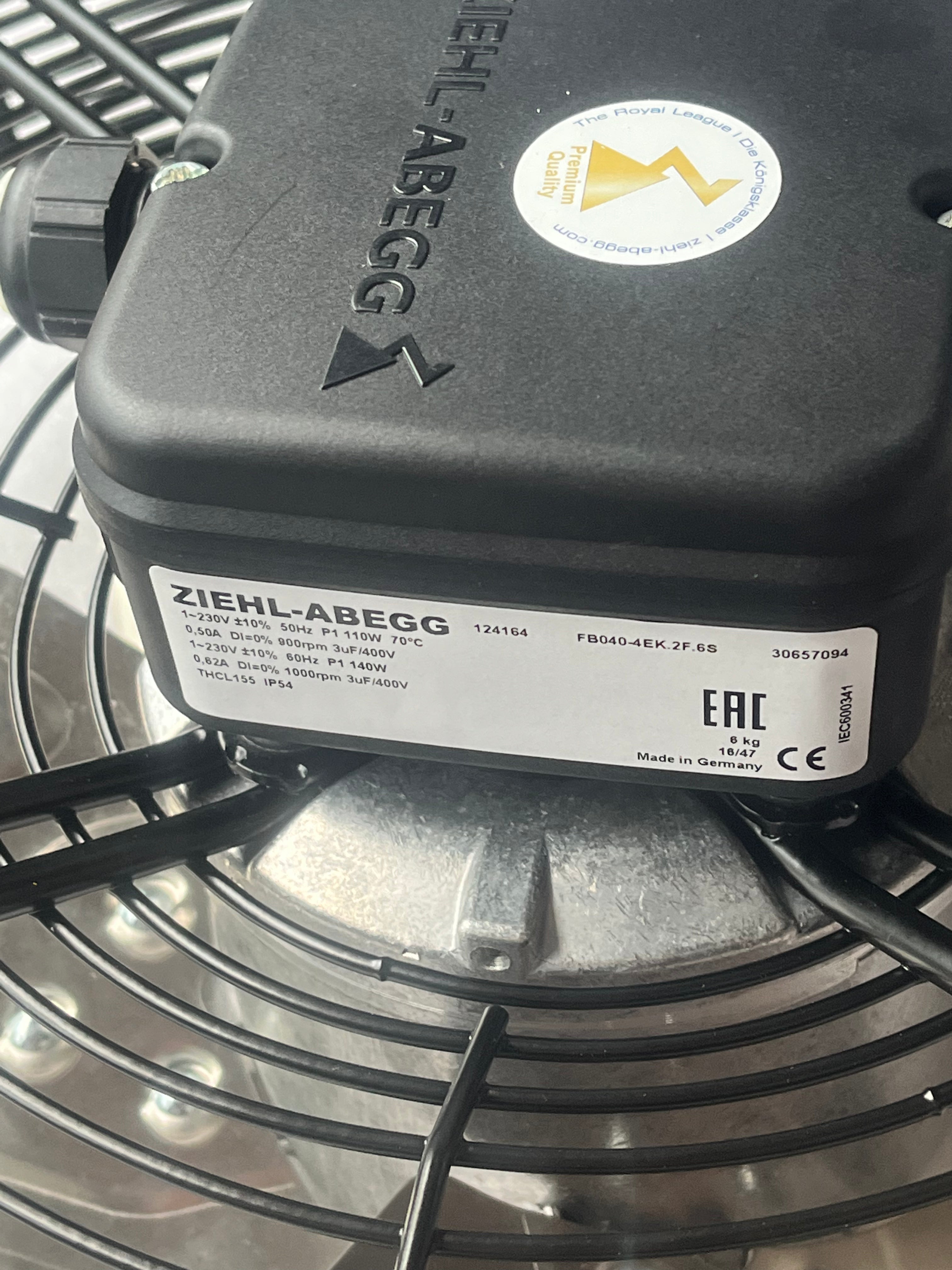 FB040-4EK.2F.6S  ZIEHL-ABEGG Axial Fan 1-230V 0.2kW 0.94A 1410rpm 50/60HZ