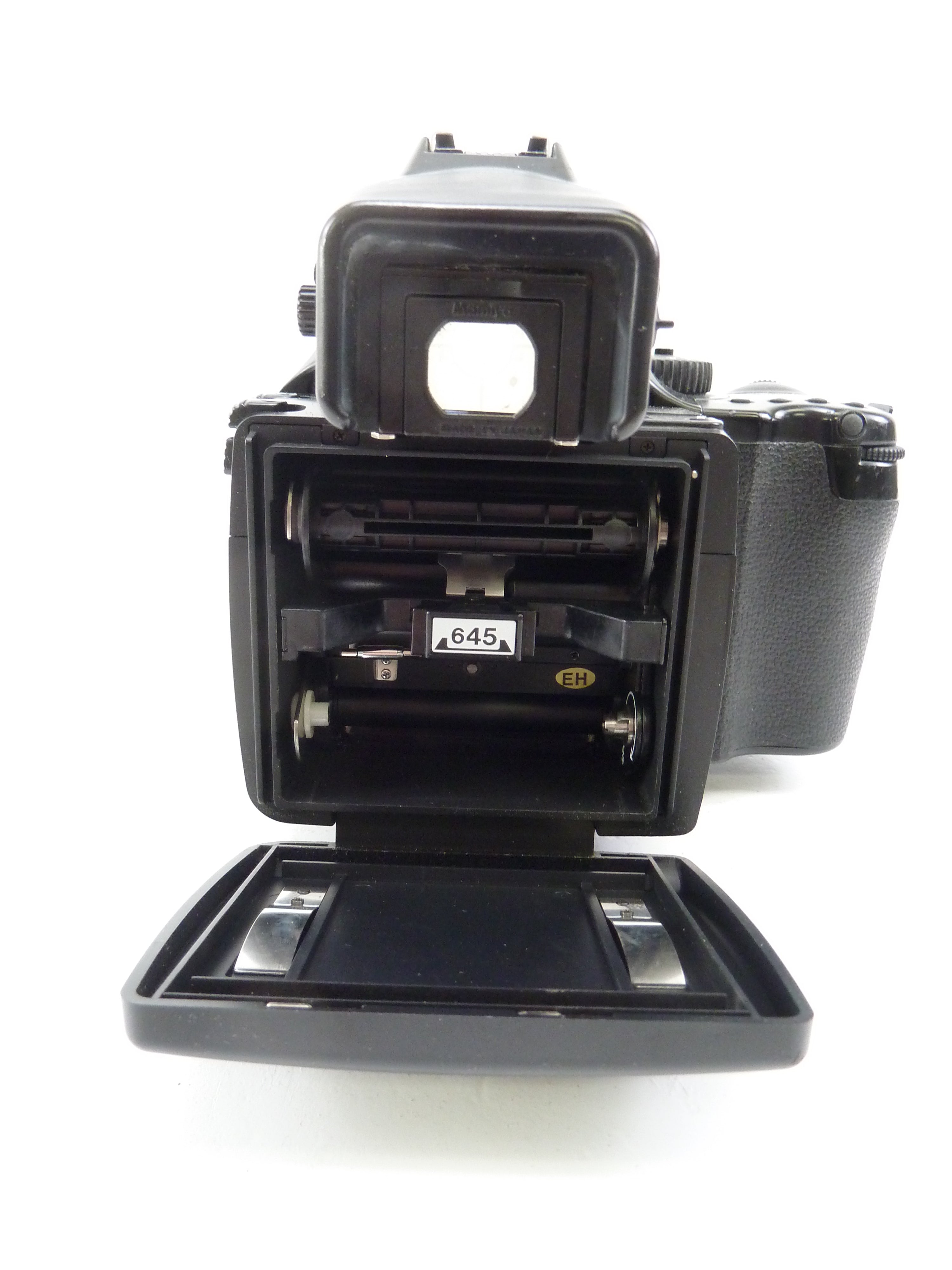 Mamiya 645 AFD Outfit with 80MM F2.8 Lens and 120/220 Film Back