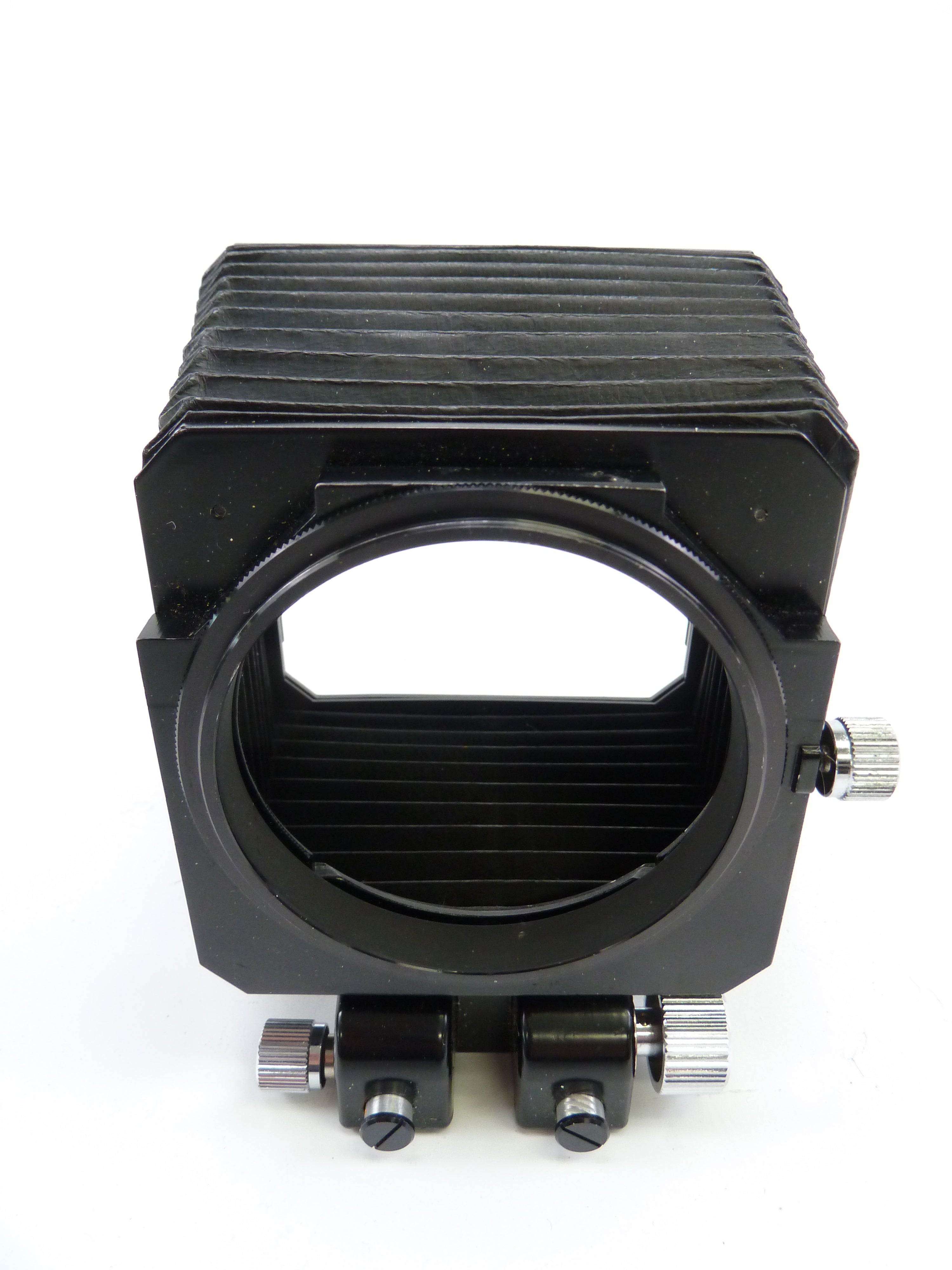 Mamiya Focusing Hood with 77MM Adapter