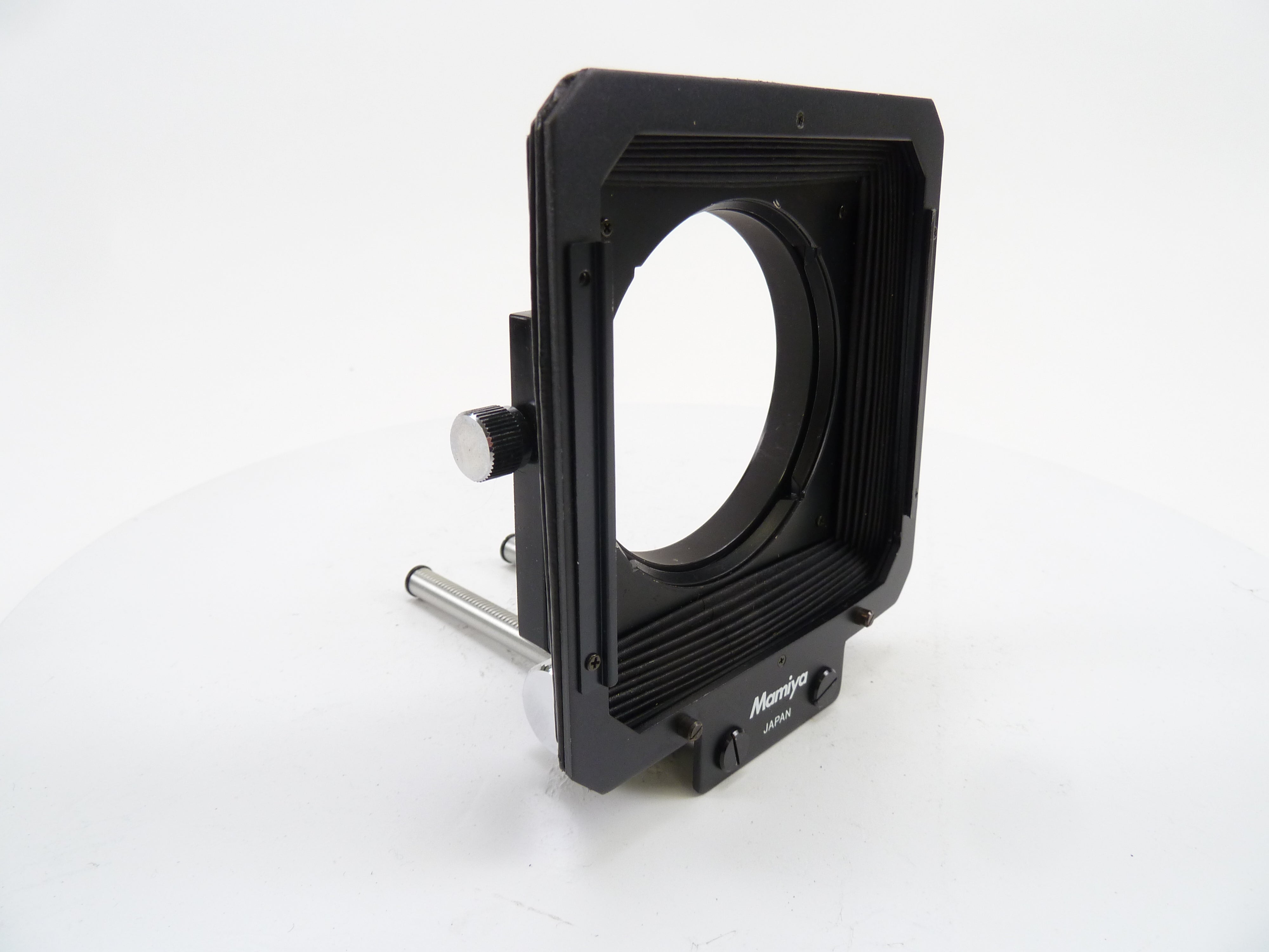 Mamiya Focusing Hood with 77MM Adapter