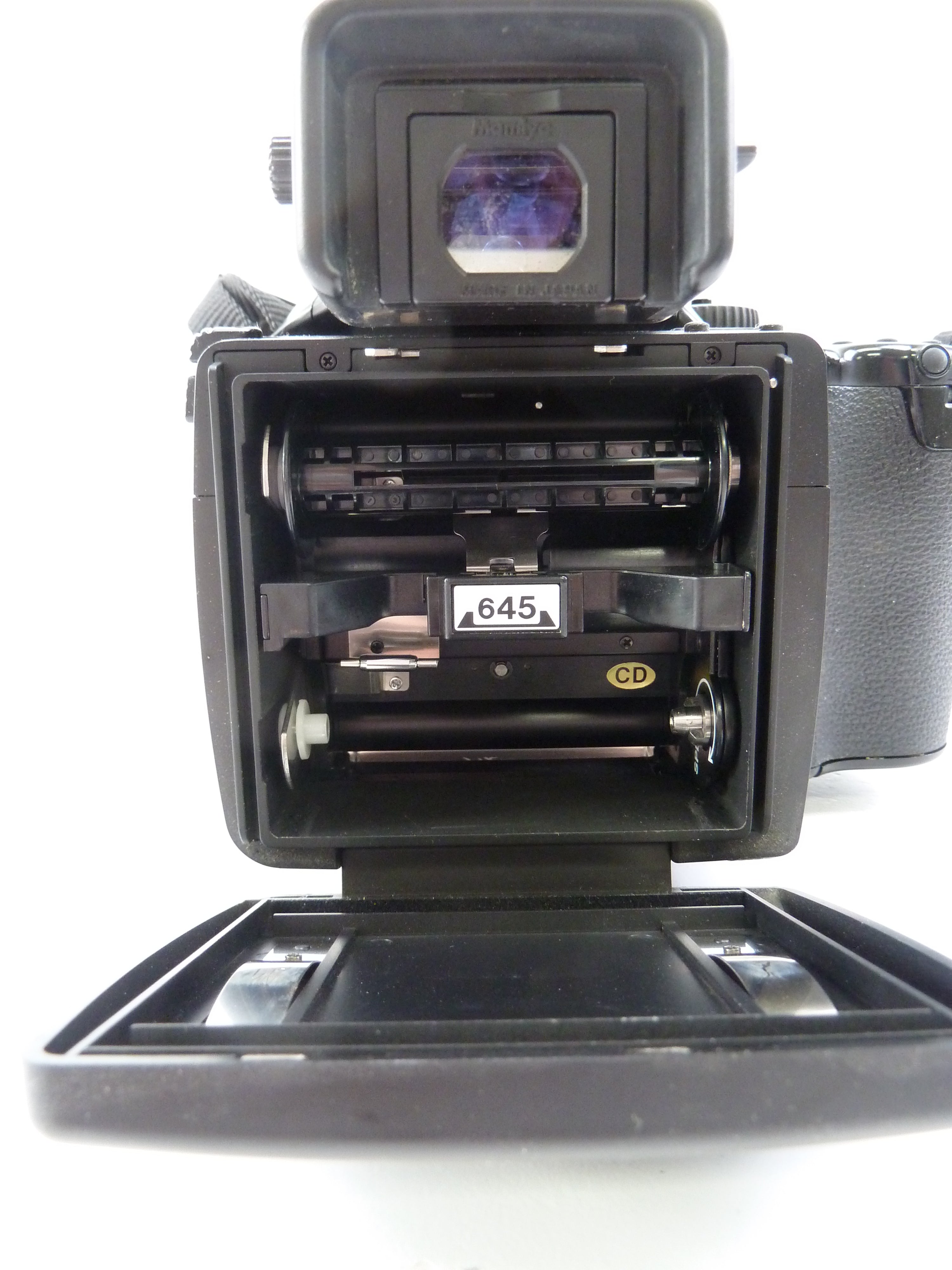 Mamiya 645 AFD II Complete Outfit with 80MM F2.8 and 120/220 Film Magazine