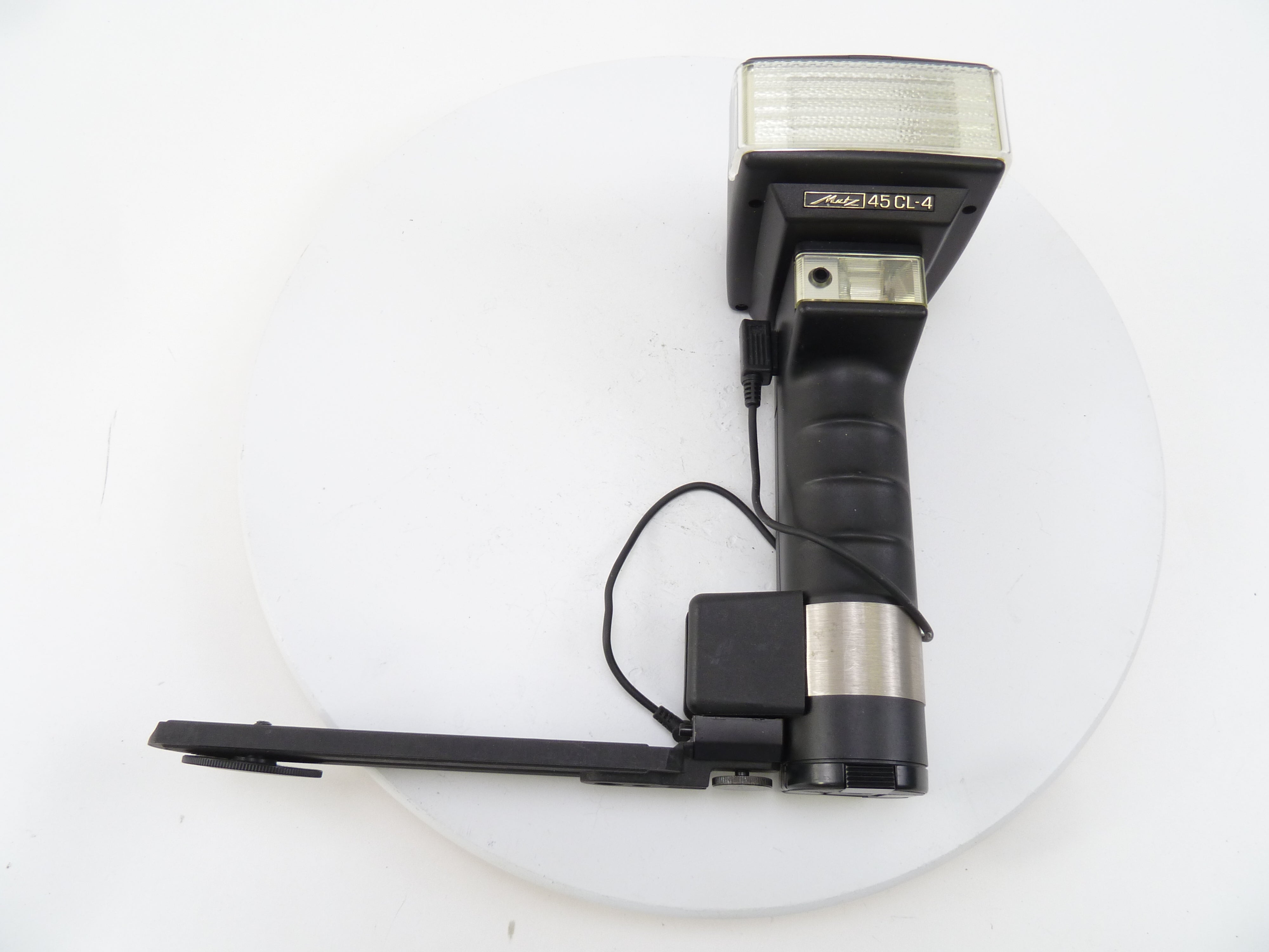 Metz 45 CL-4 Handle Mount Flash with Brackets and PC cord