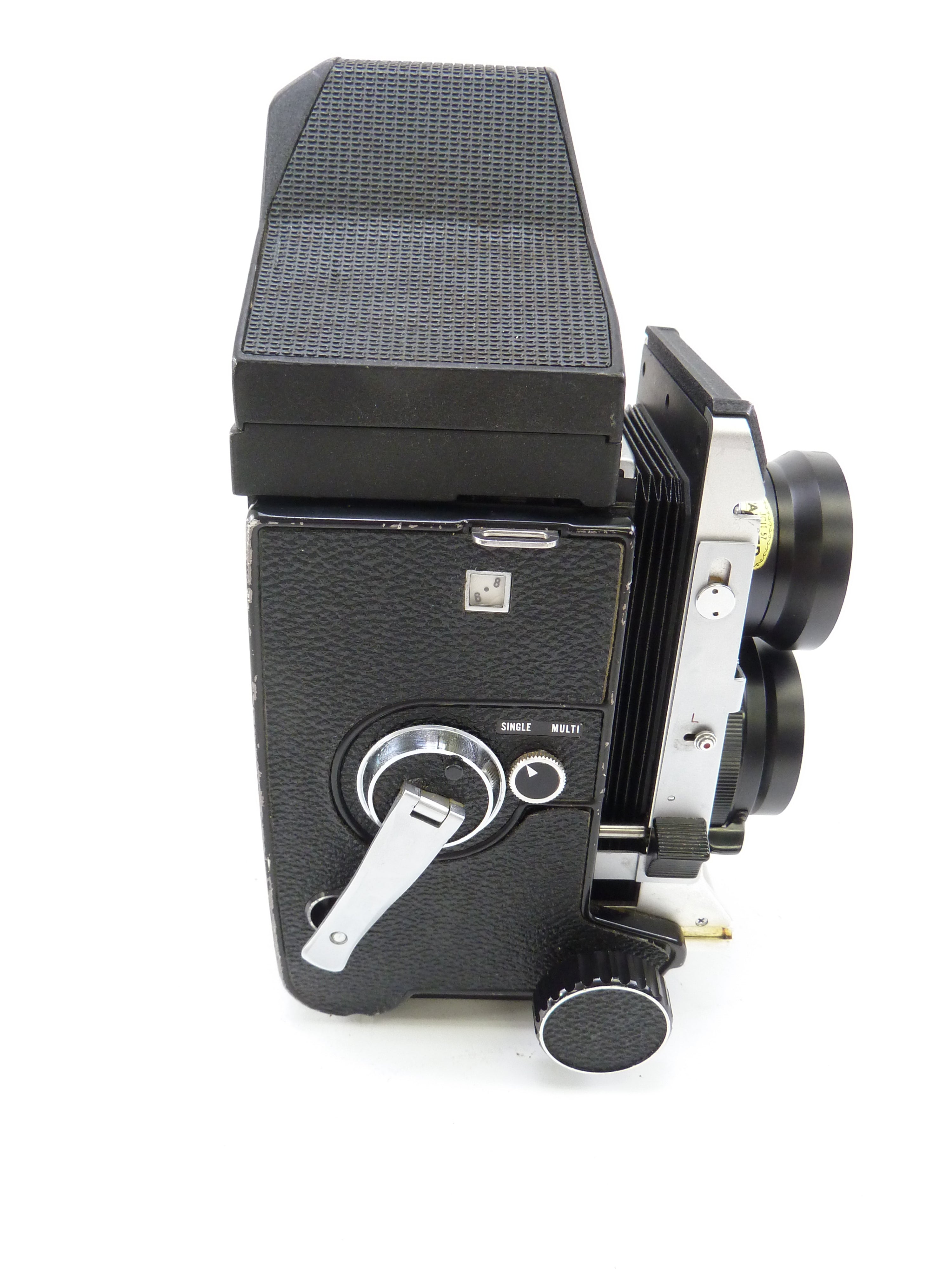 Mamiya C330F Camera Outfit with 105MM F3.5D Lens and Poro Finder