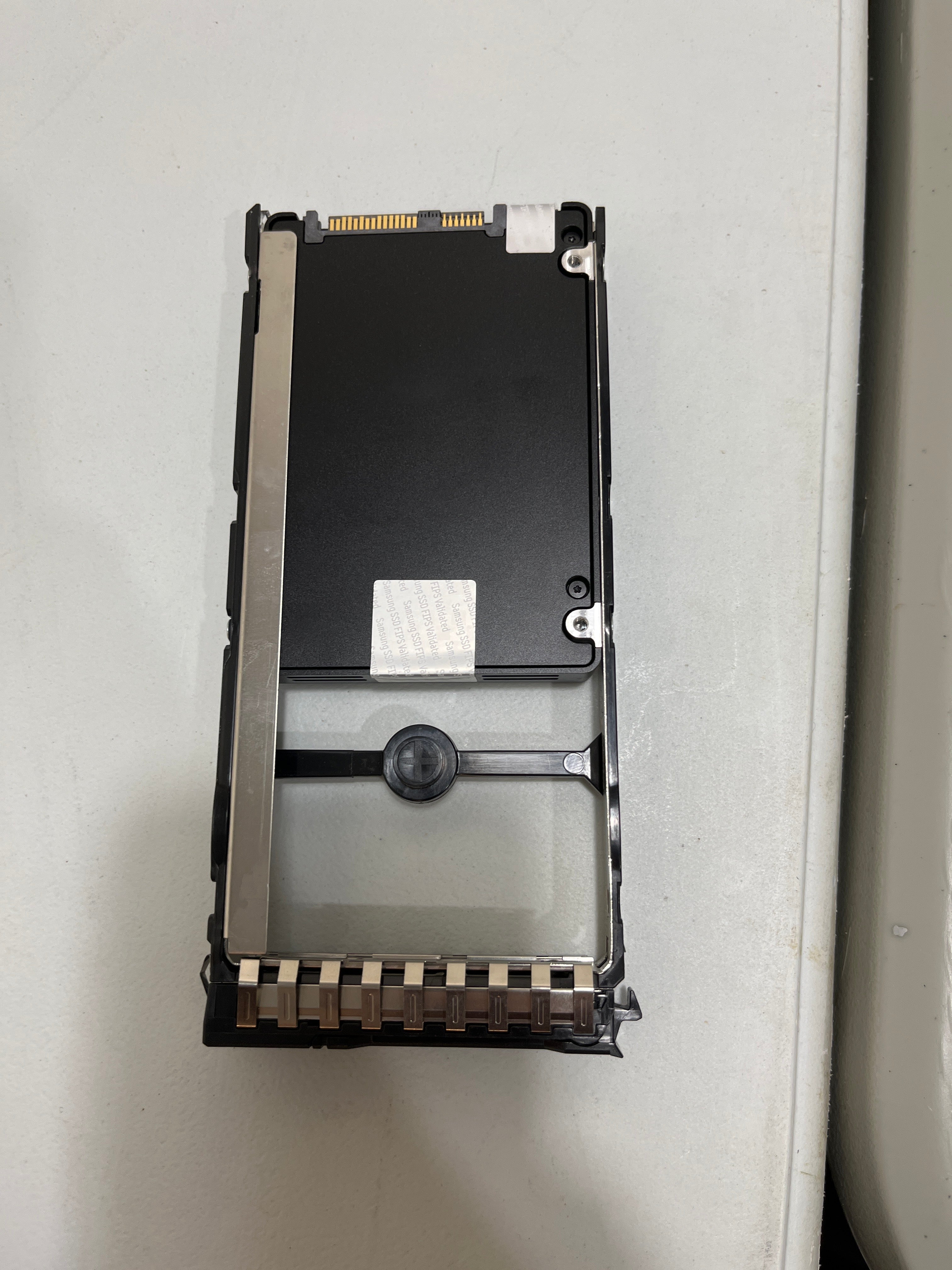 HPE P13372-001 3.84TB Primera SSD - Connector View | Alo Tech Solutions