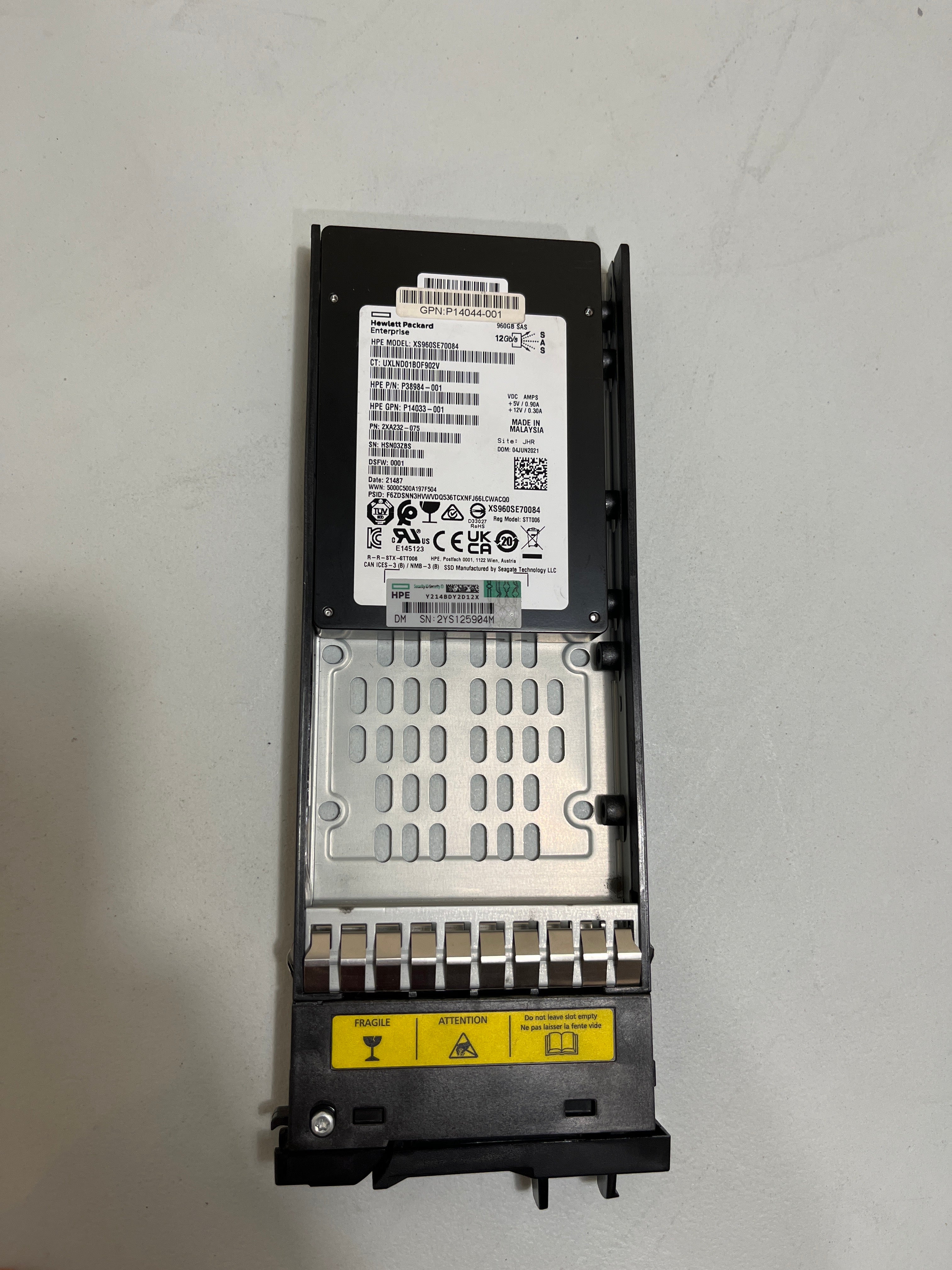 HPE P13236-001 960GB MSA SAS SSD - Connector View | Alo Tech Solutions