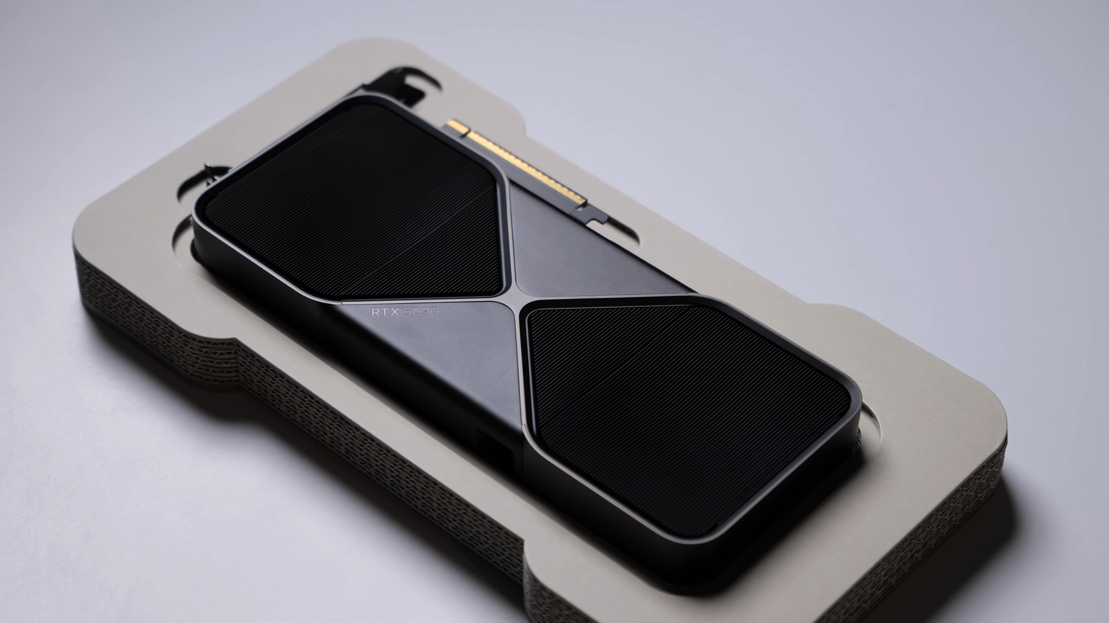 GeForce RTX 5090 Founders Edition