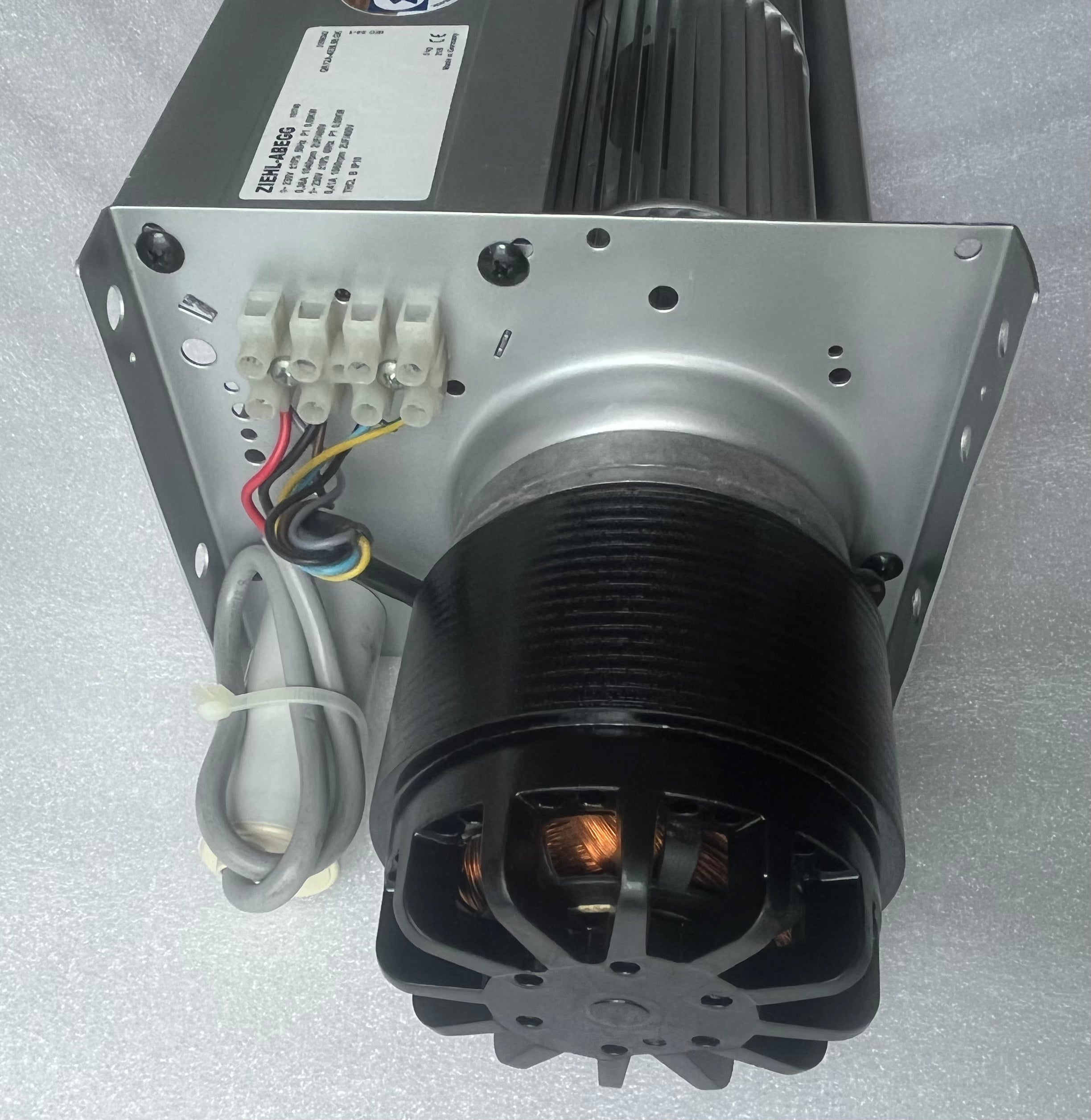 QK12A-4EM.98.GK ZIEHL-ABEGG Crossflow fan 230V 550W 2.6A 1370rpm