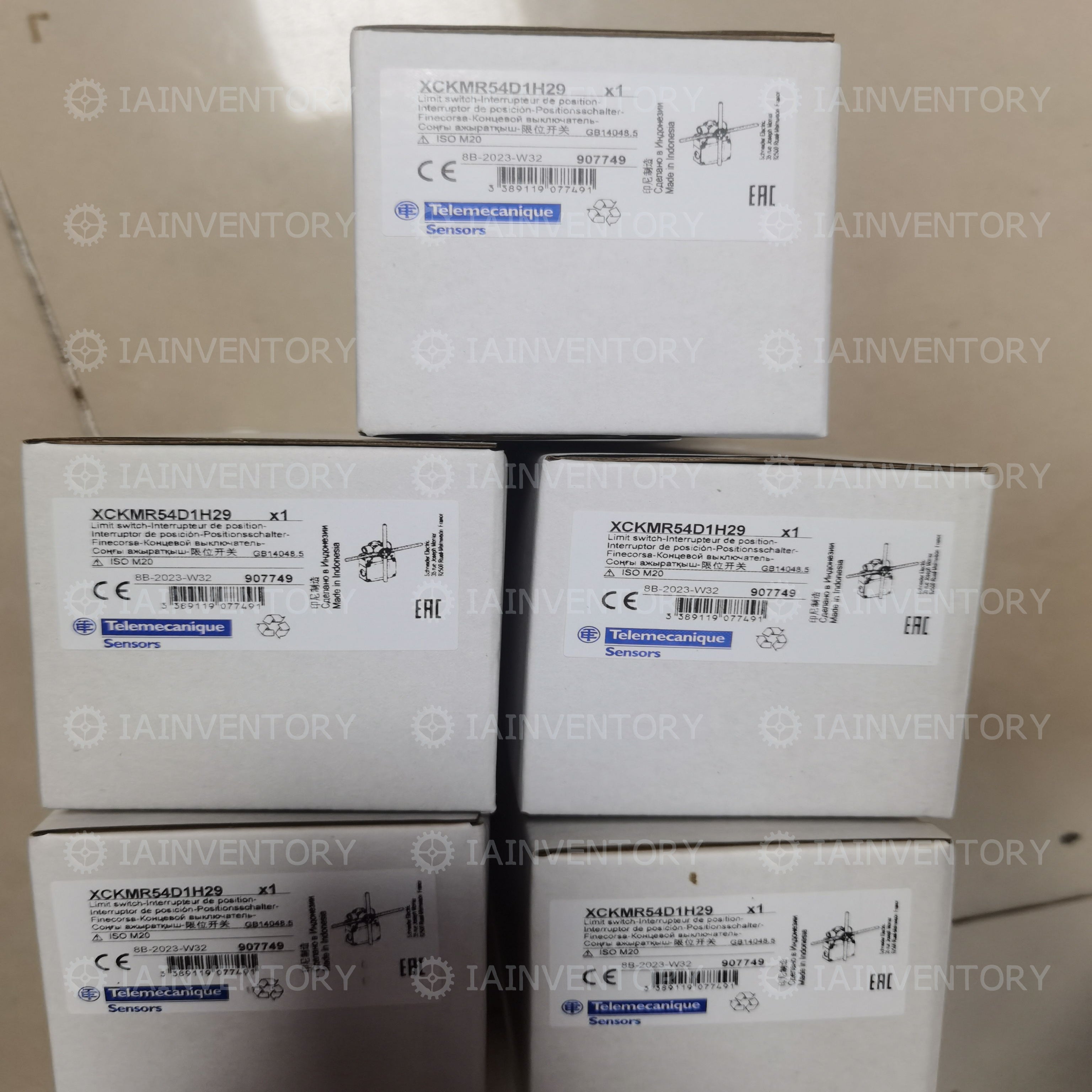 New XCKMR54D1 Limit Switch