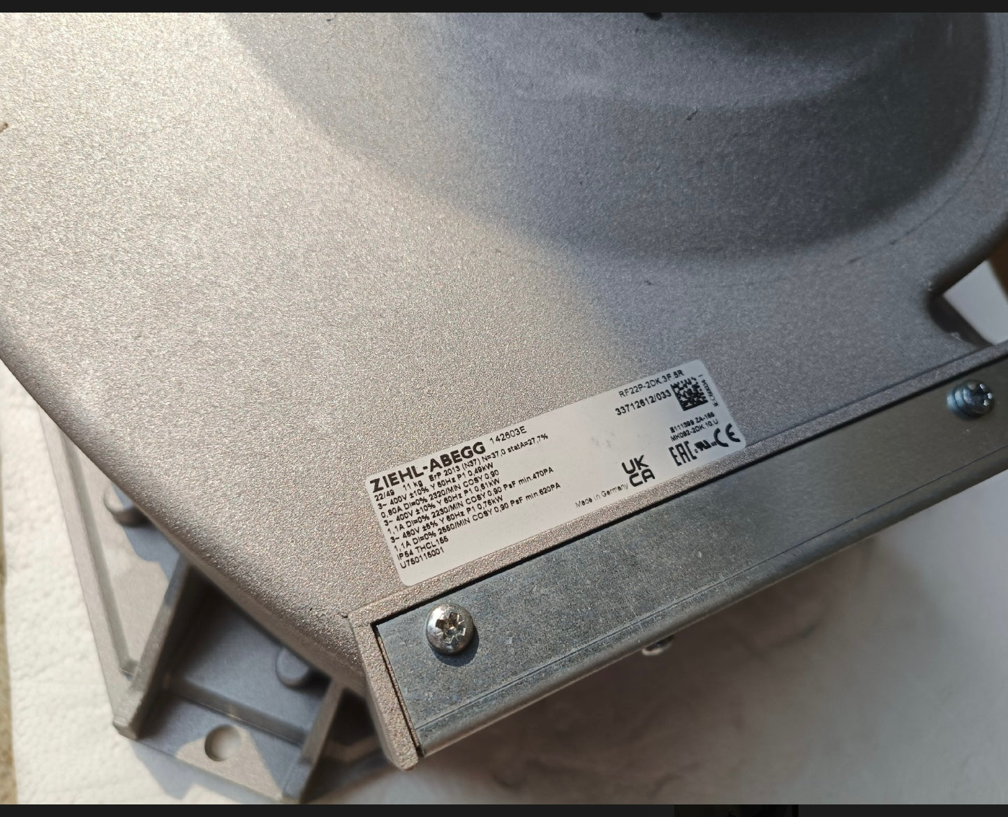 ZIEHL-ABEGG RF22P-2DK.3F.5R Centrifugal Fan for Siemens Inverter | 0.49/0.76kW 3~400V 2230/2550rpm with Housing