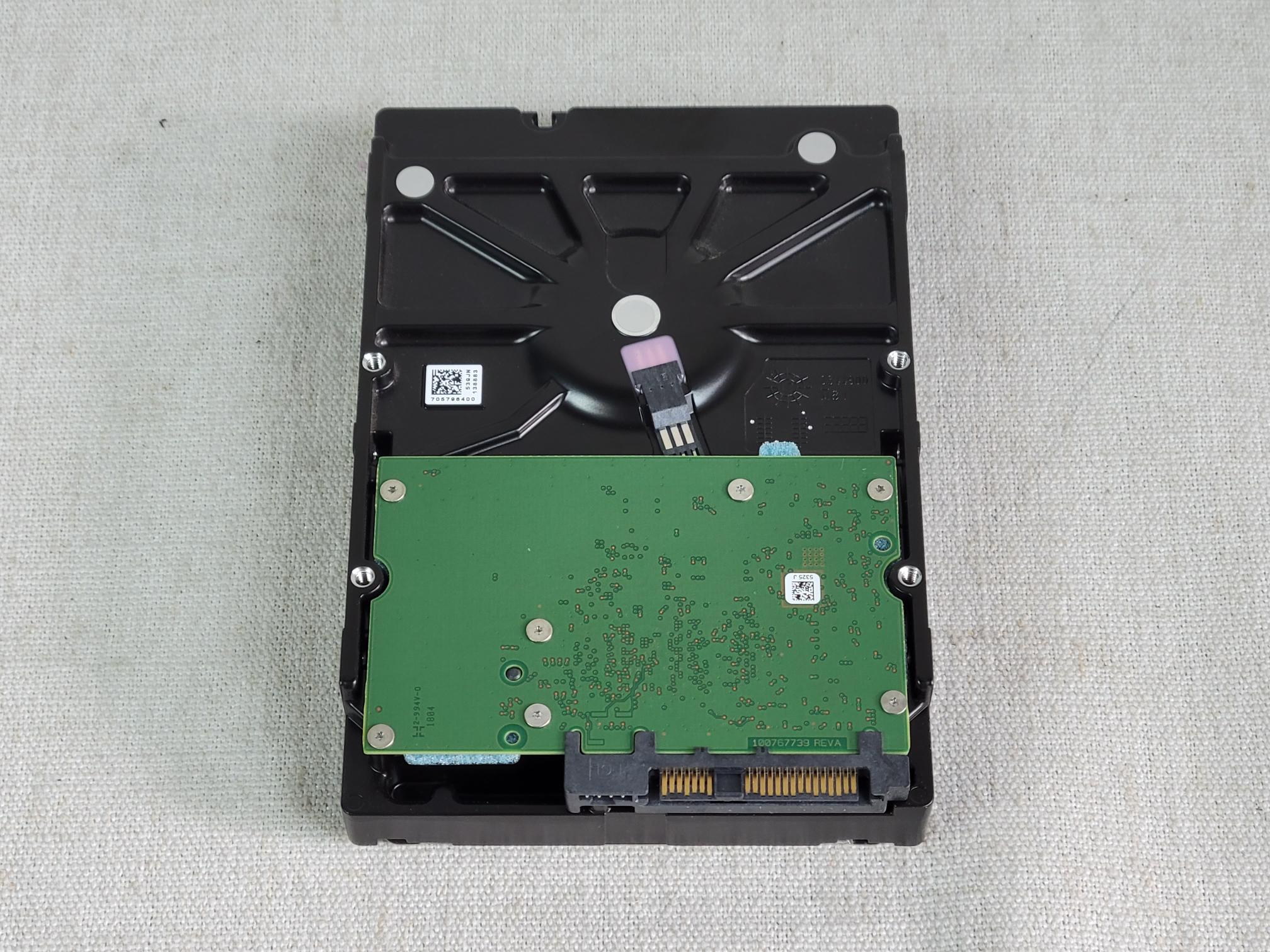 Lot of 2x Seagate ST3000NM0035 3TB 7.2k 12Gb/s 3.5” SAS Hard Drive SED
