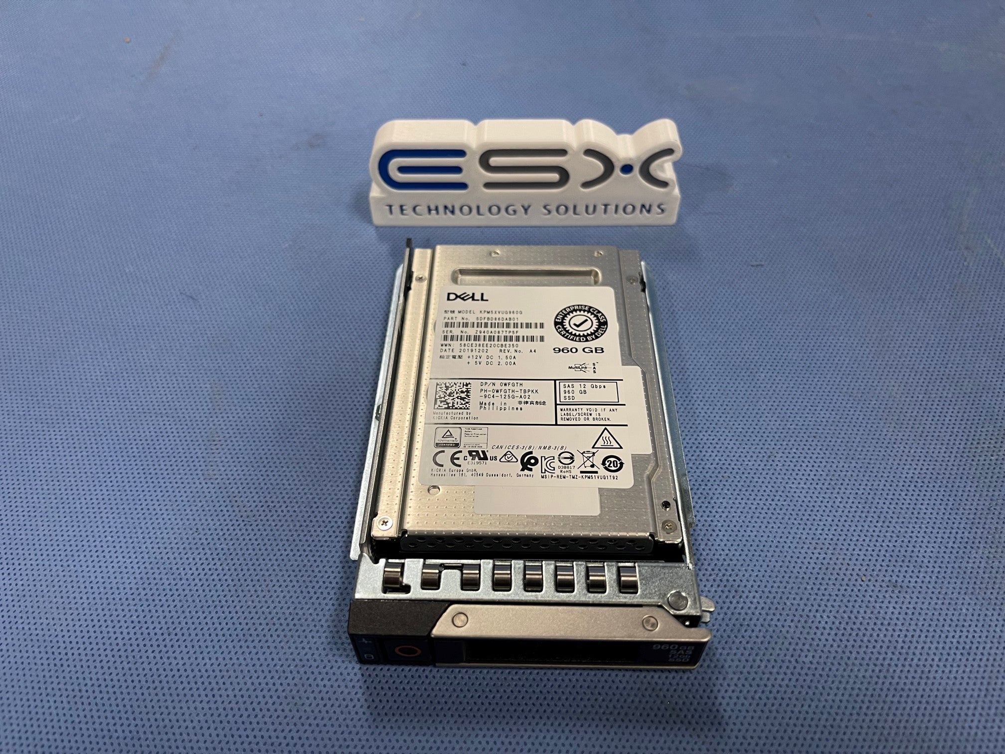 Dell WFGTH 960GB 12Gb/s 2.5” Mix Use SSD Toshiba KPM5XVUG960G Solid State Drive