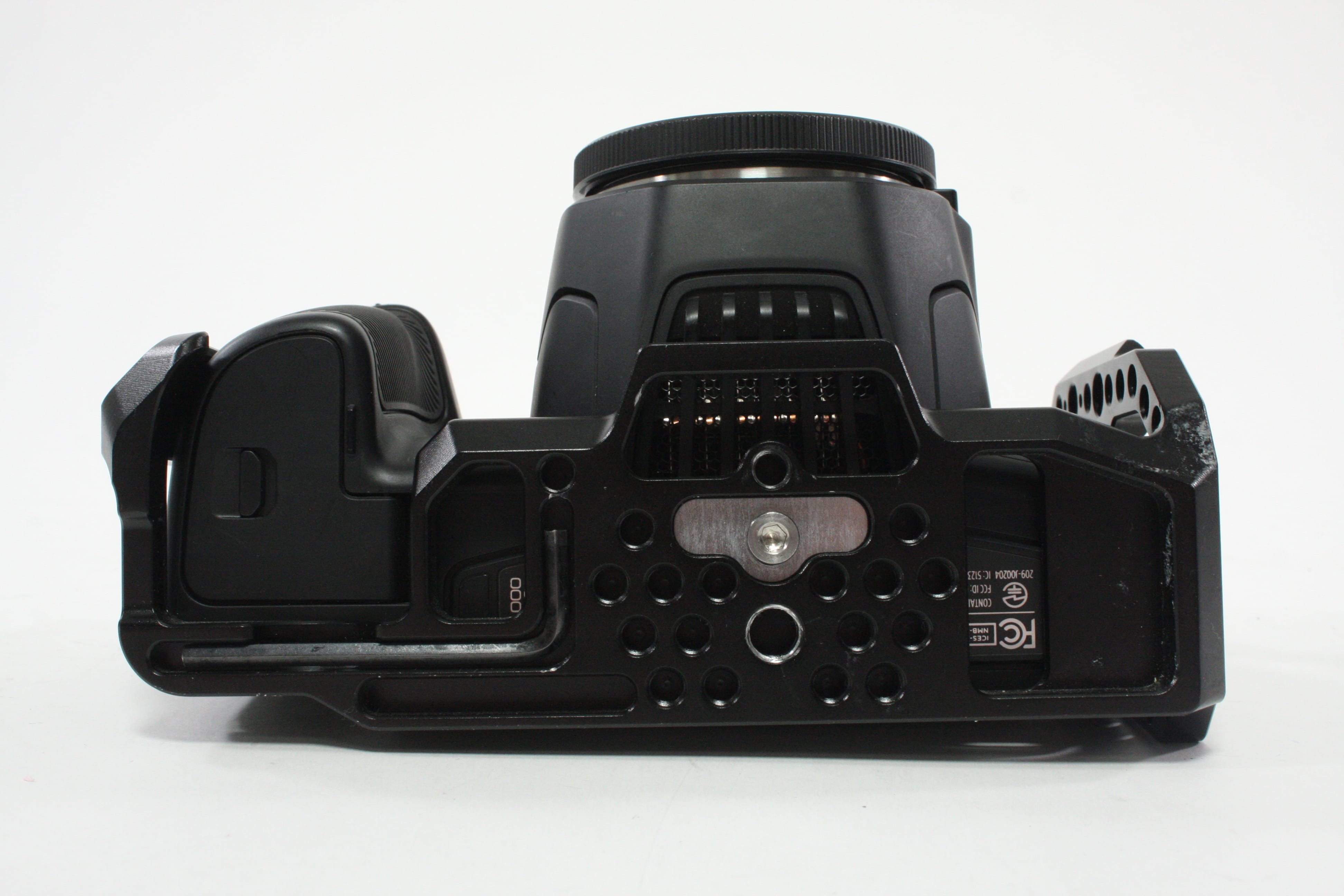 Blackmagic Pocket Cinema Camera Body with Smallrig Cage