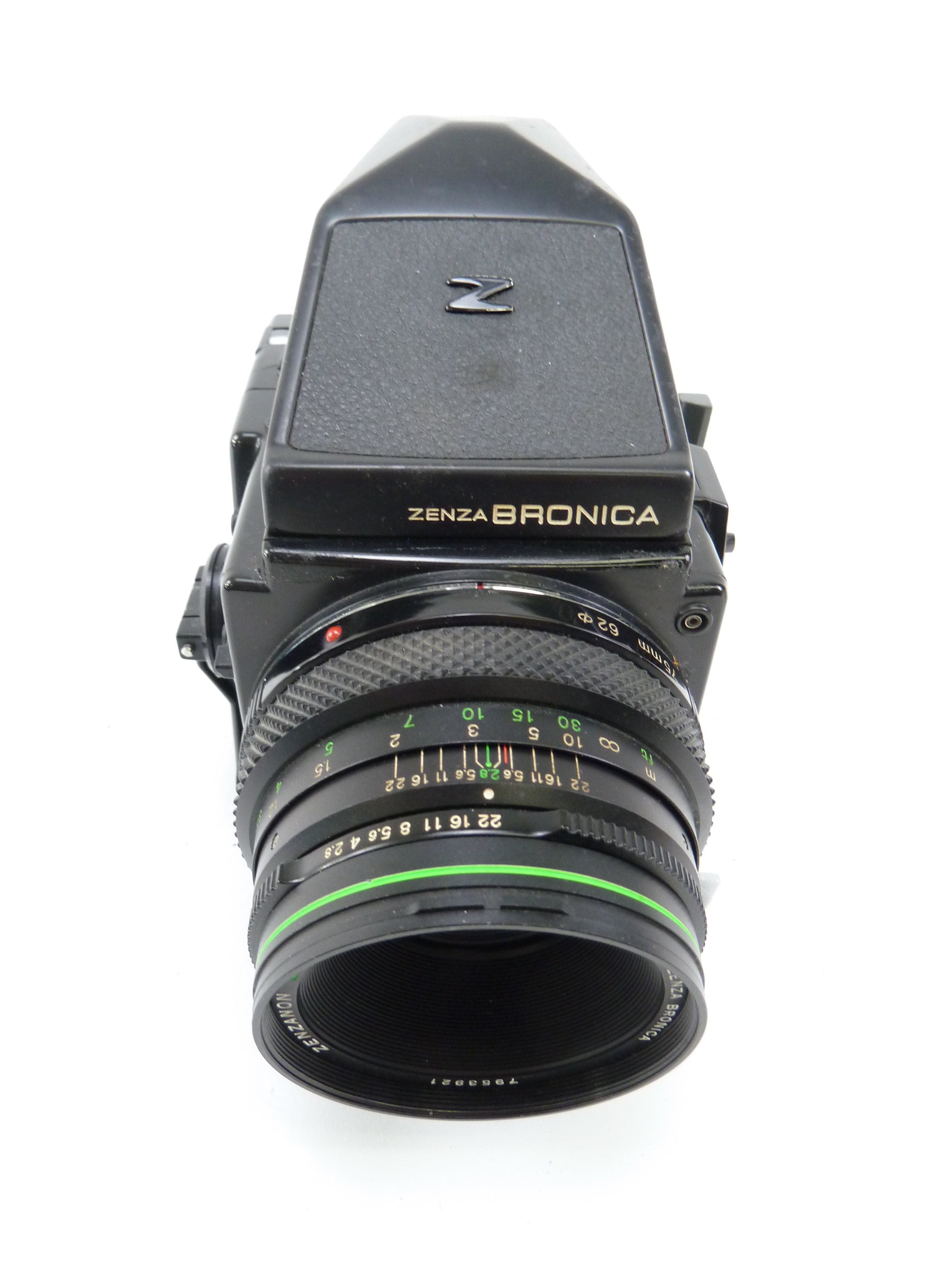 Bronica ETRSi Camera Kit with 75MM F2.8 Lens, 220 Back, and Prism Finder