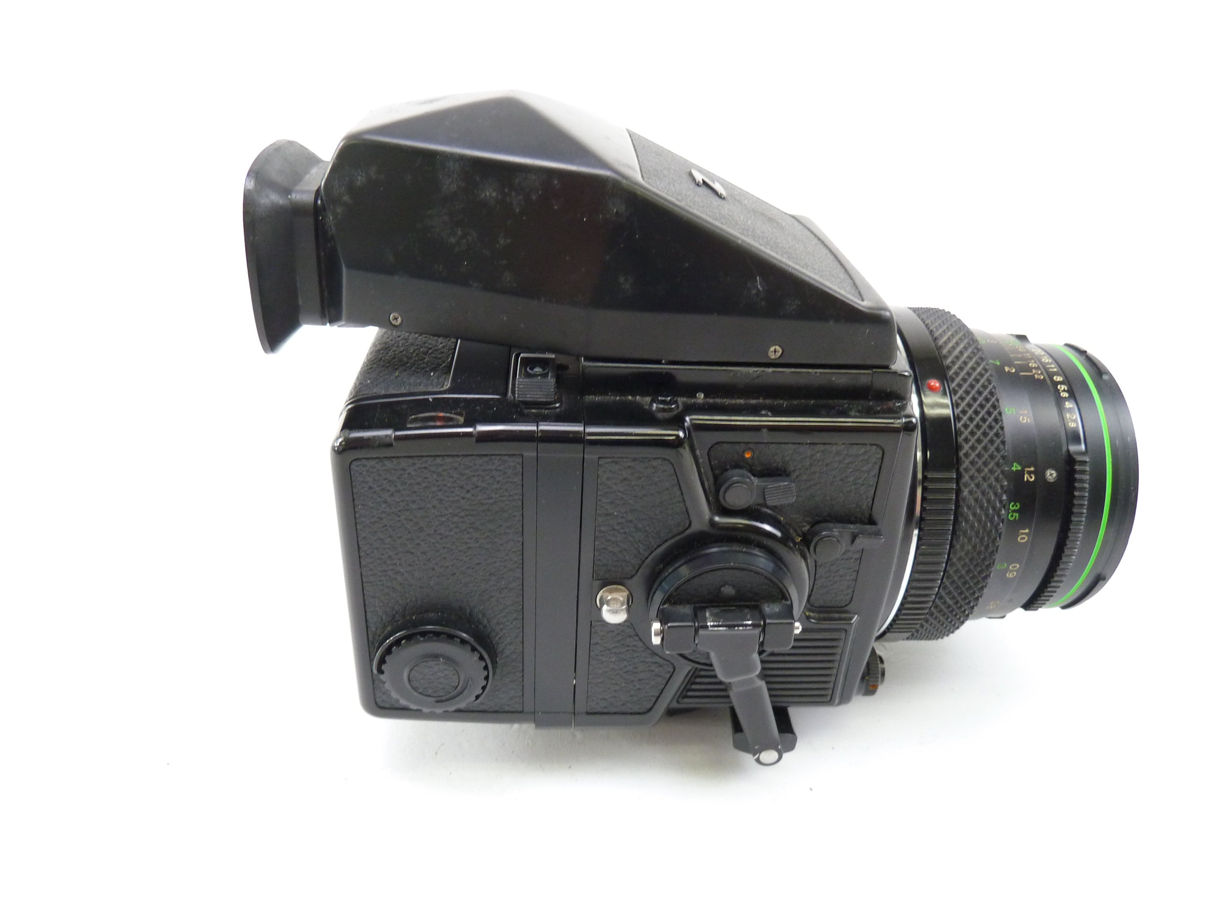 Bronica ETRSi Camera Kit with 75MM F2.8 Lens, 220 Back, and Prism Finder