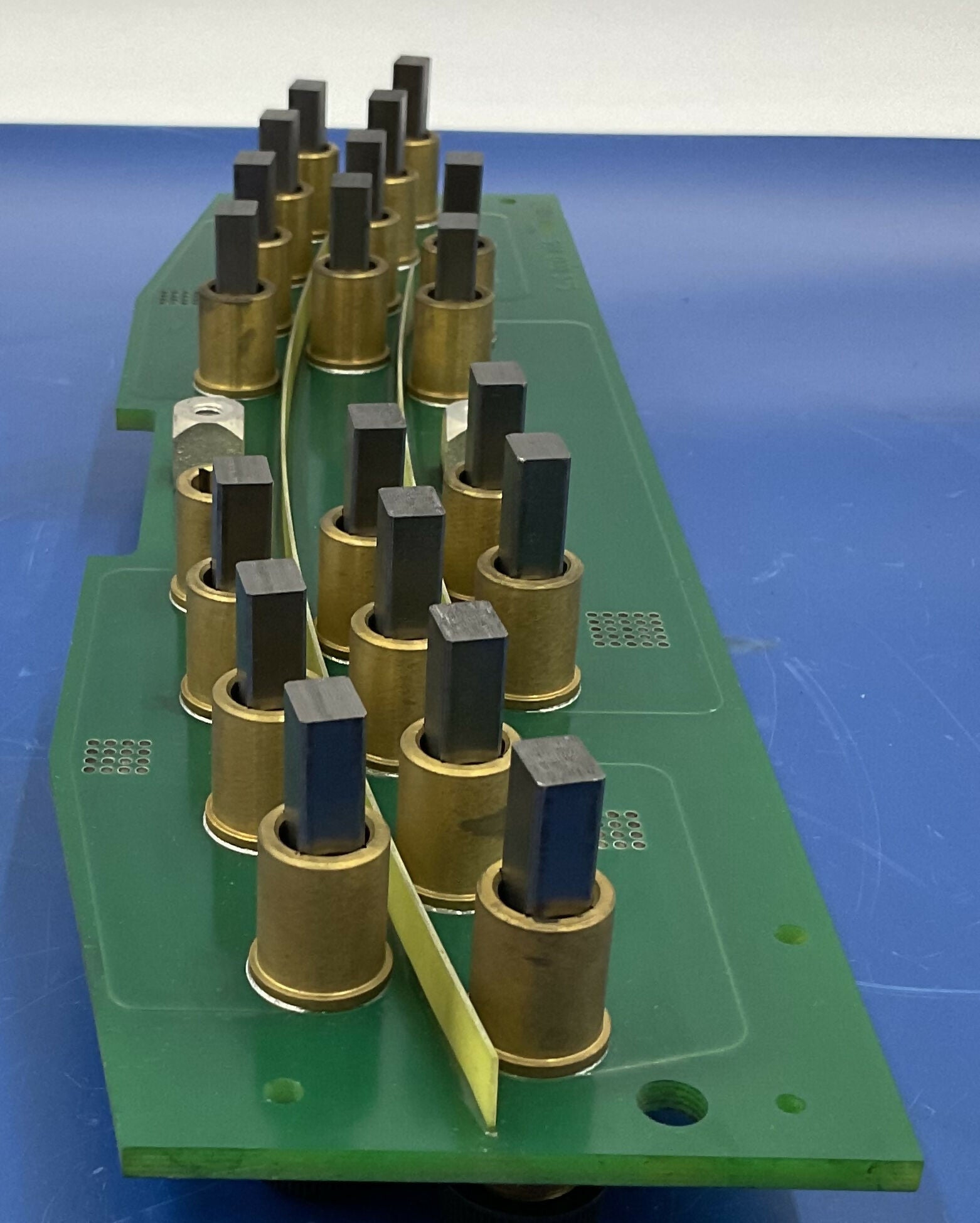 BRUSH BLOCK UDC (07395135/7395135/522300780 SIEMENS