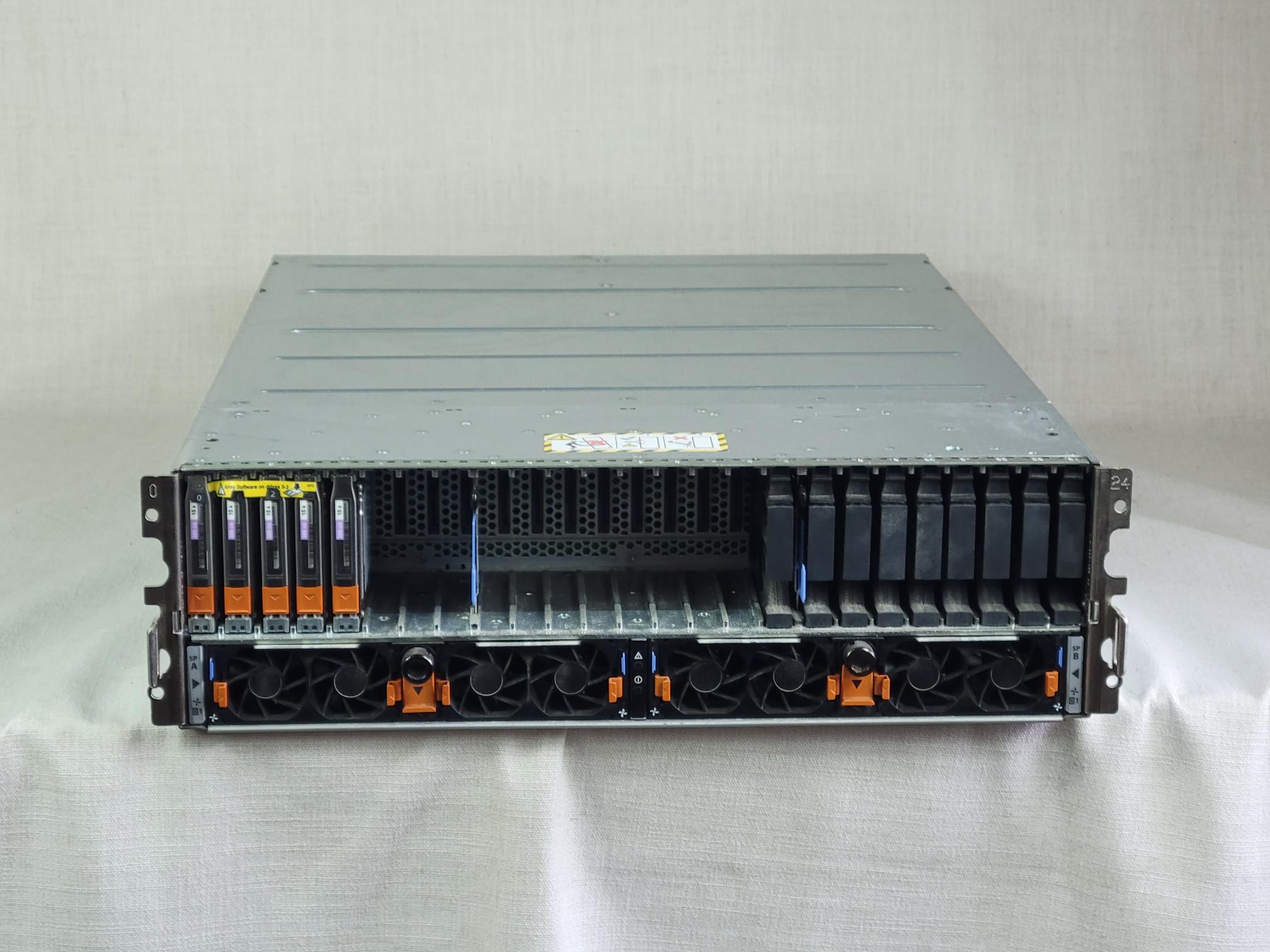 EMC VNX5400 with 2TB Flash & 140 x 300GB 15K