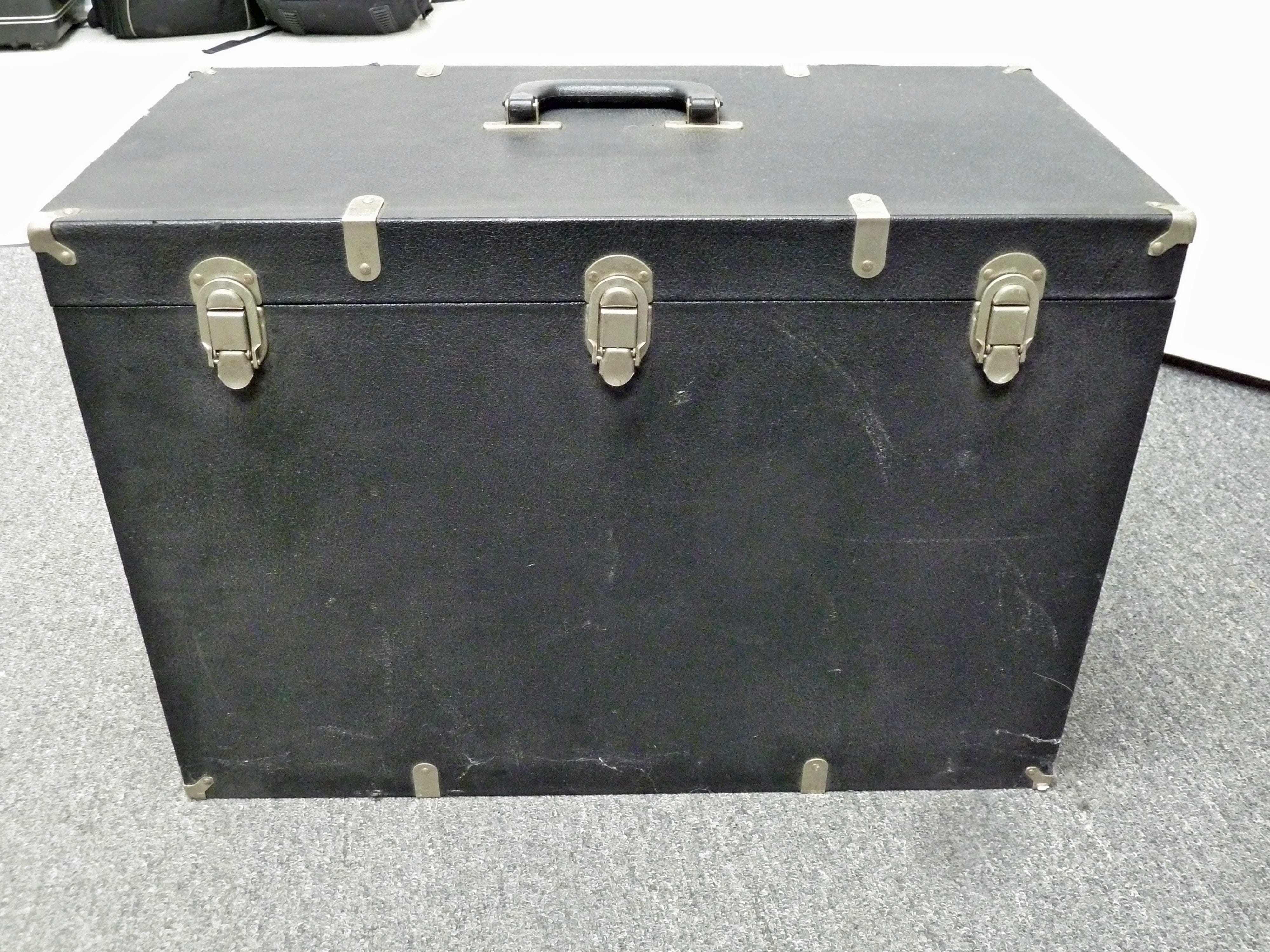 Calumet 4x5 Camera with 4 Holders, Lensboard and Ground Glass in  Hard Case