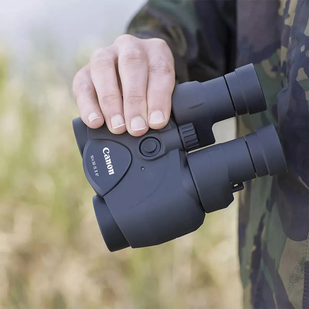 Canon 10X30 IS II Binocular